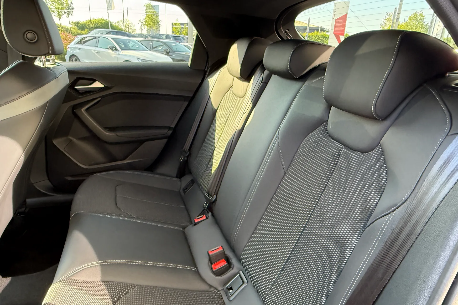 Audi A1 thumbnail image number 38