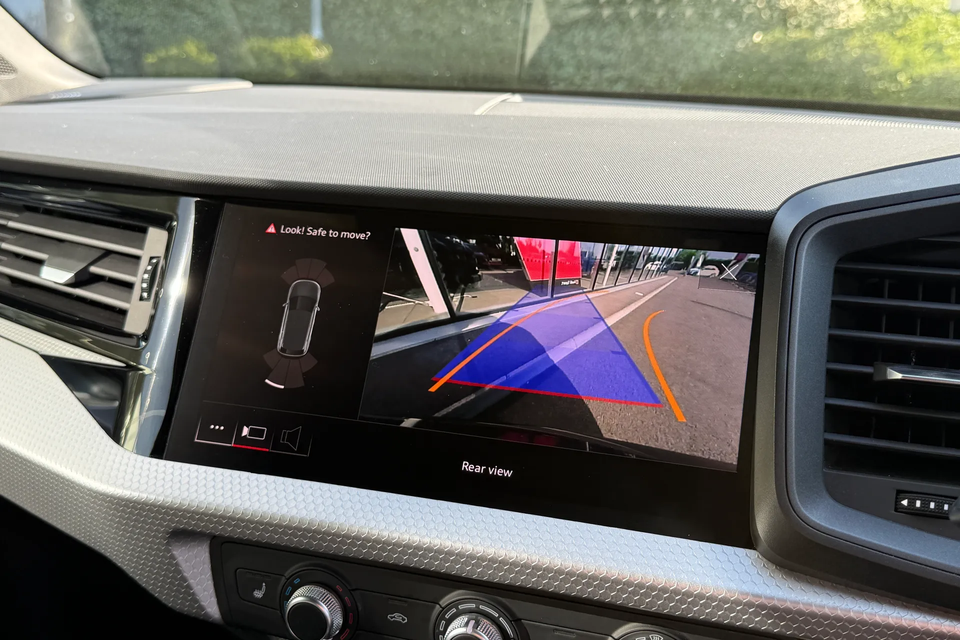 Audi A1 thumbnail image number 3