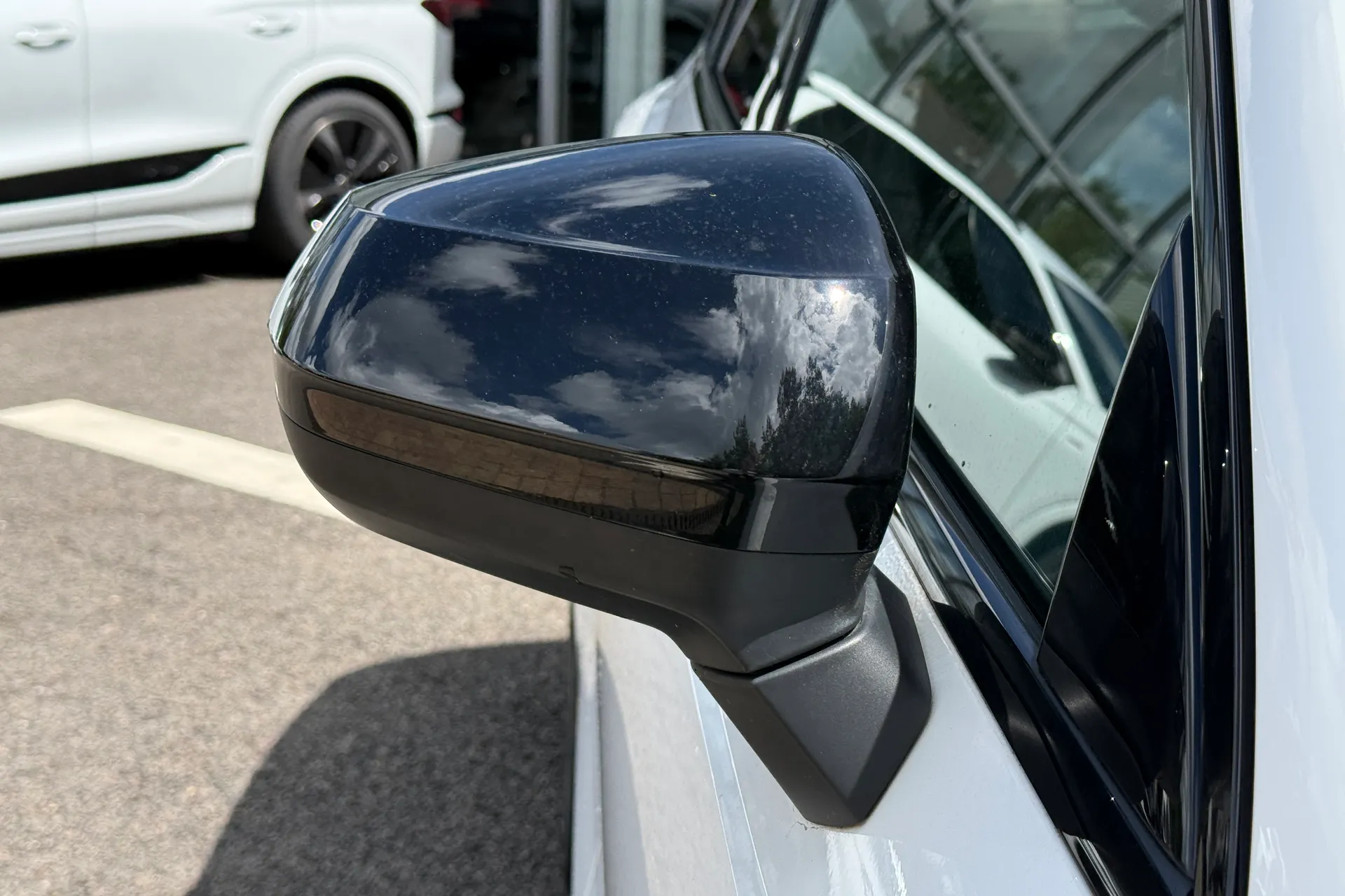 Audi Q3 thumbnail image number 13