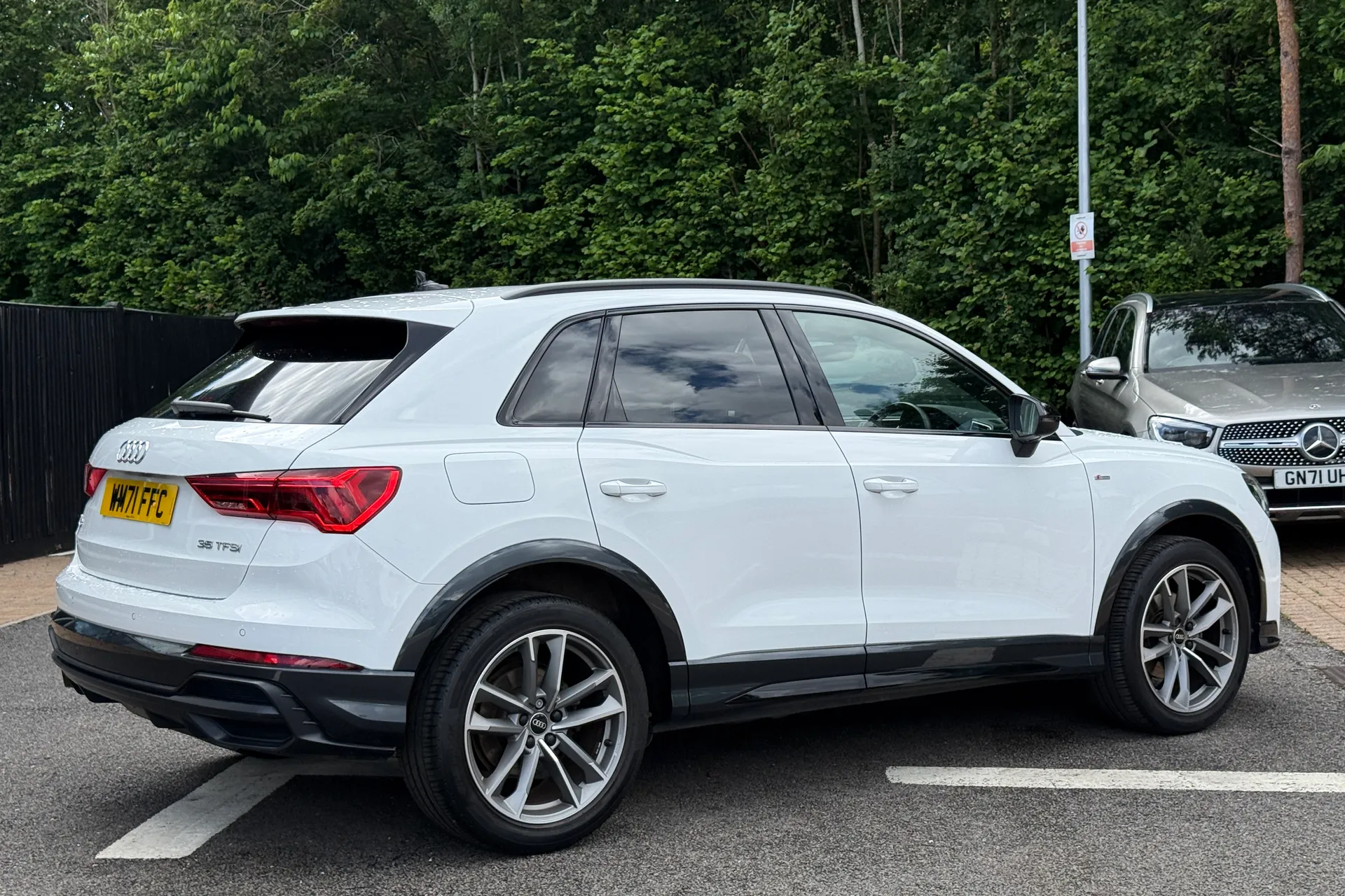 Audi Q3 thumbnail image number 39