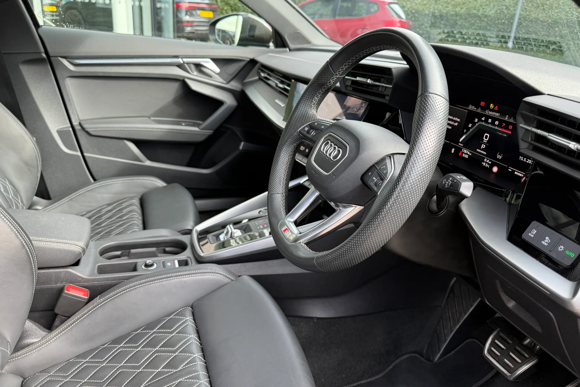 Audi A3 thumbnail image number 14