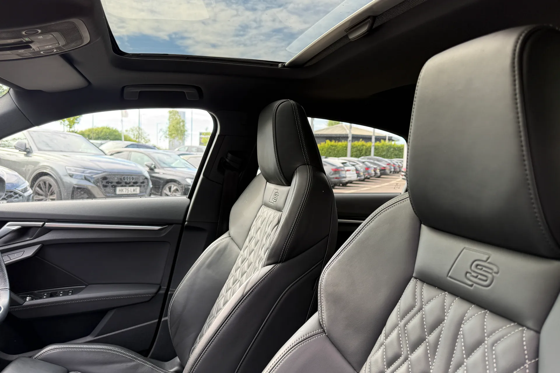 Audi A3 thumbnail image number 28