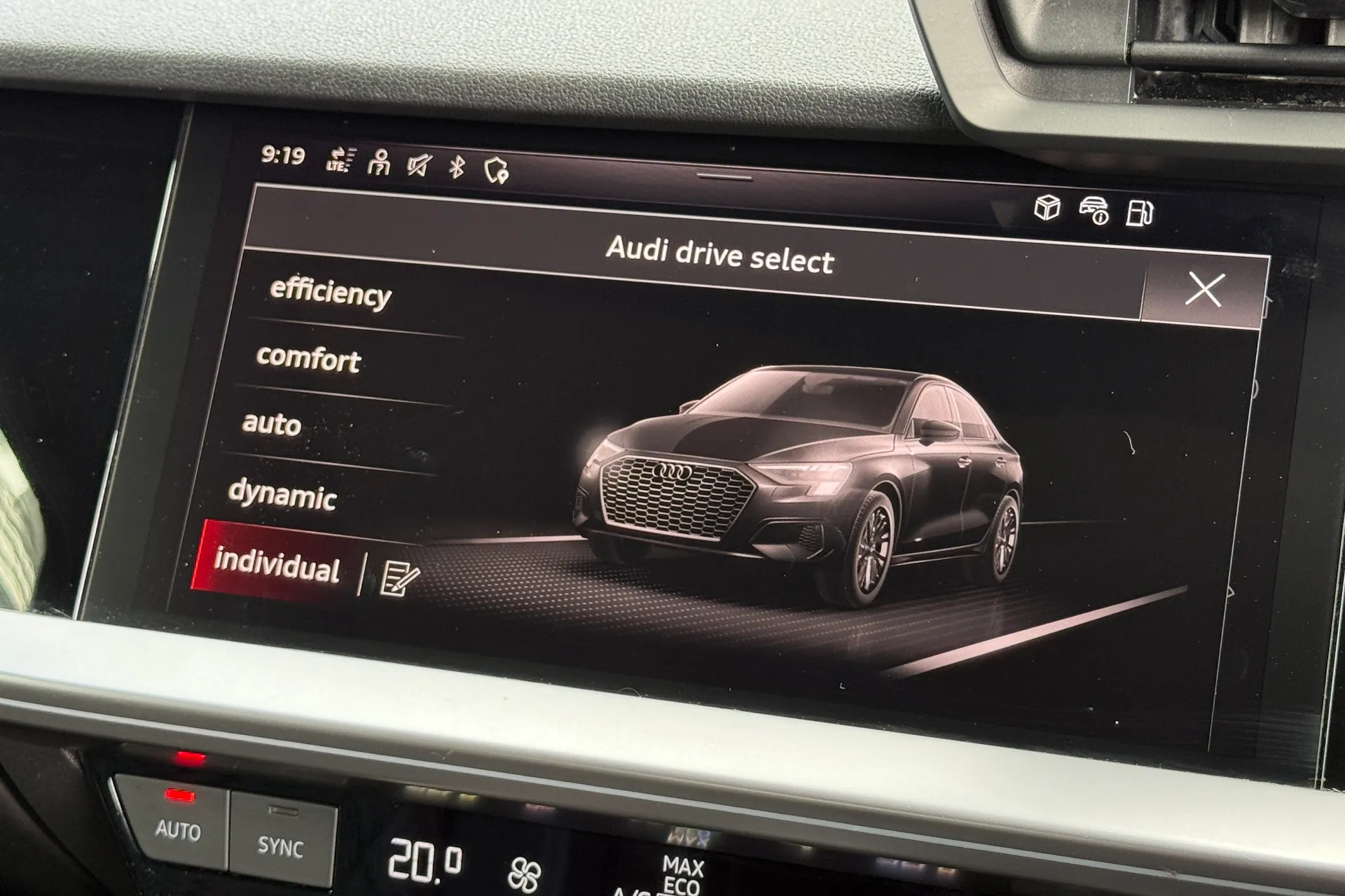Audi A3 thumbnail image number 35