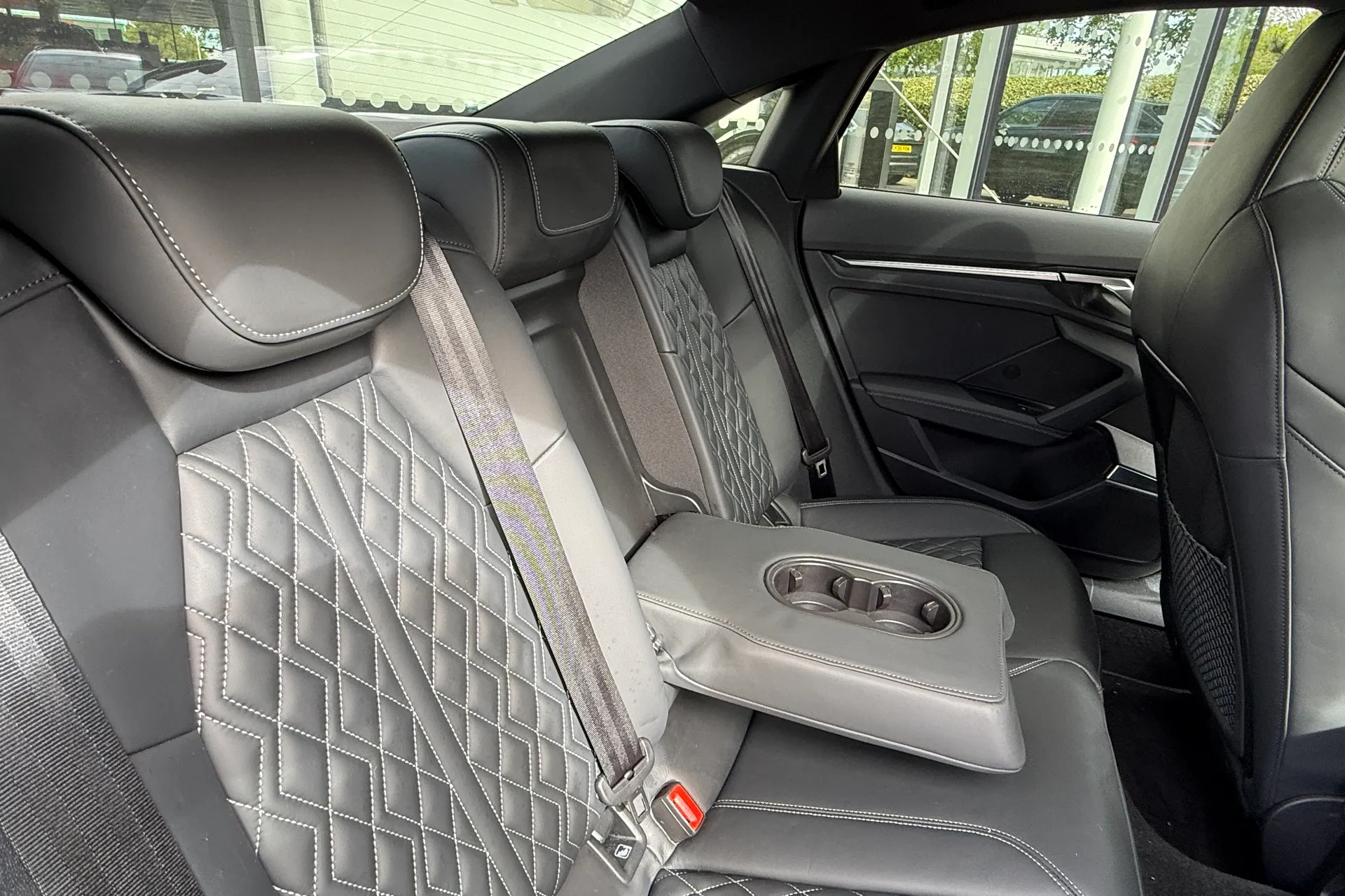 Audi A3 thumbnail image number 36