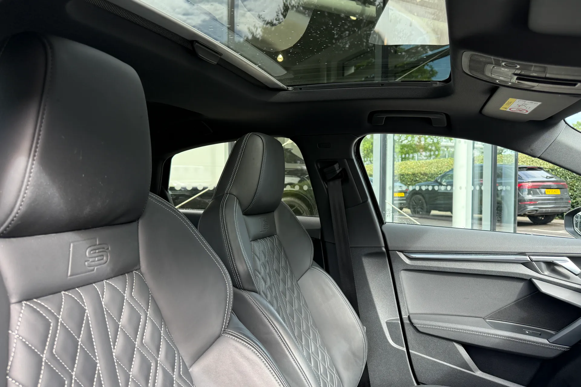 Audi A3 thumbnail image number 25