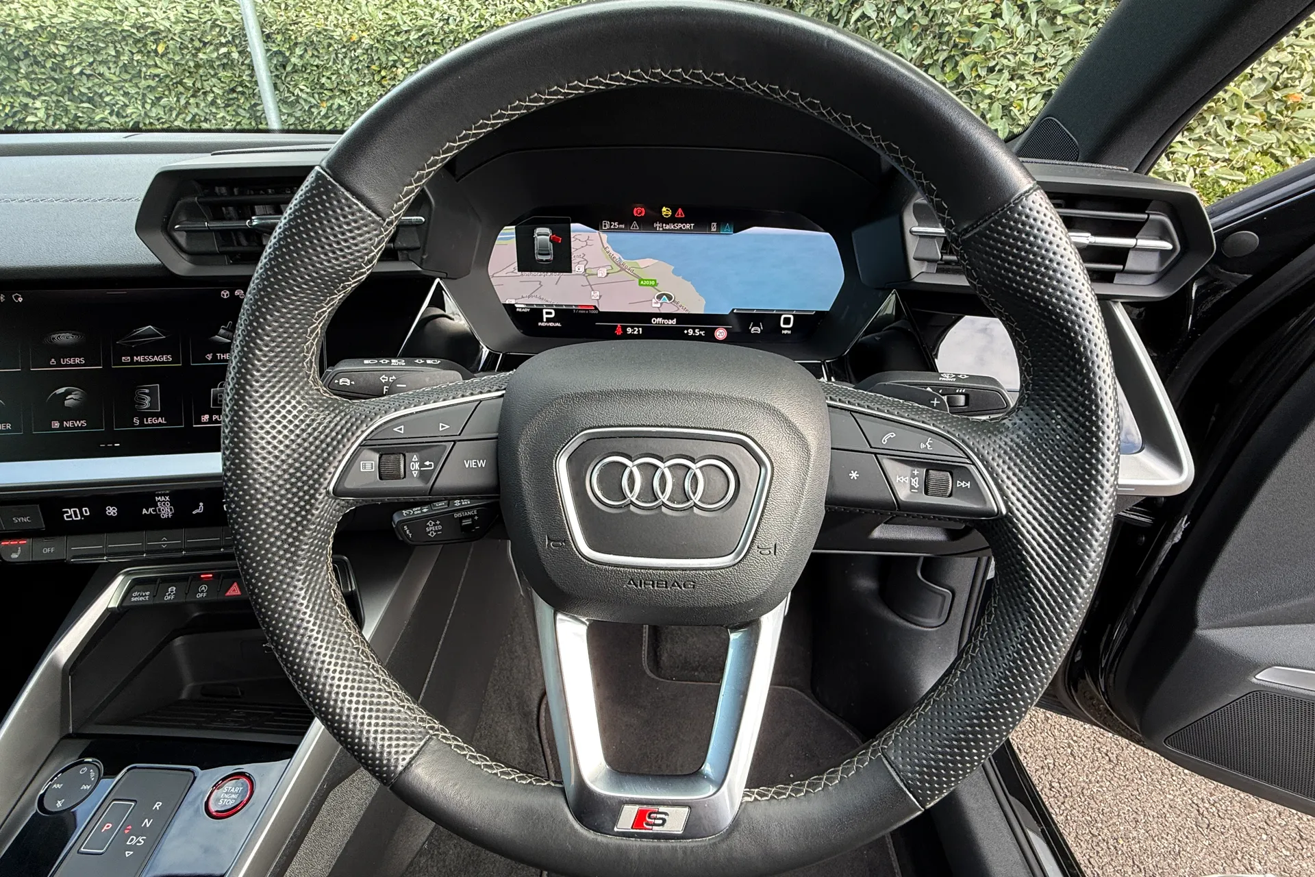 Audi A3 thumbnail image number 32