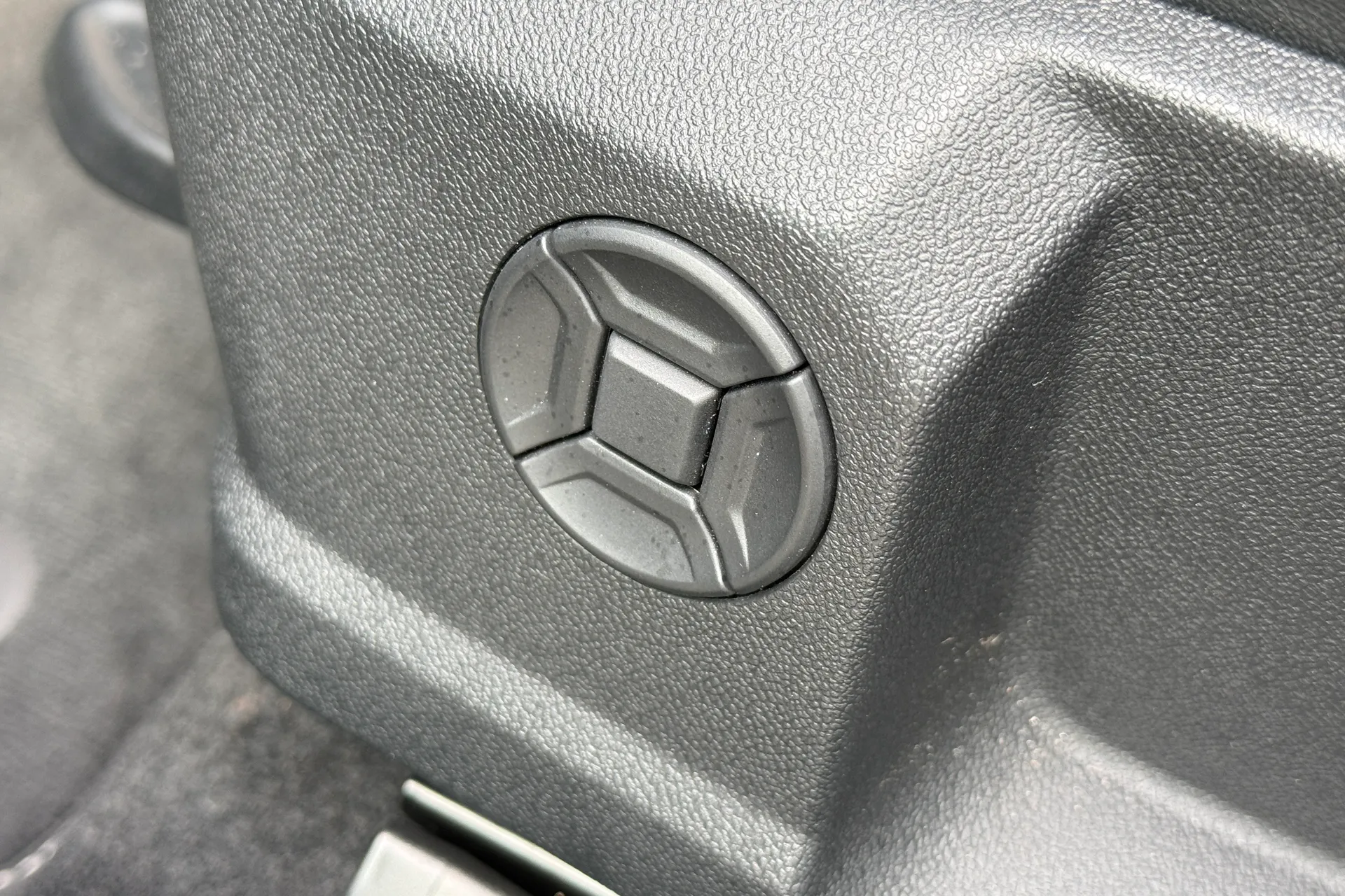 Audi A3 thumbnail image number 108