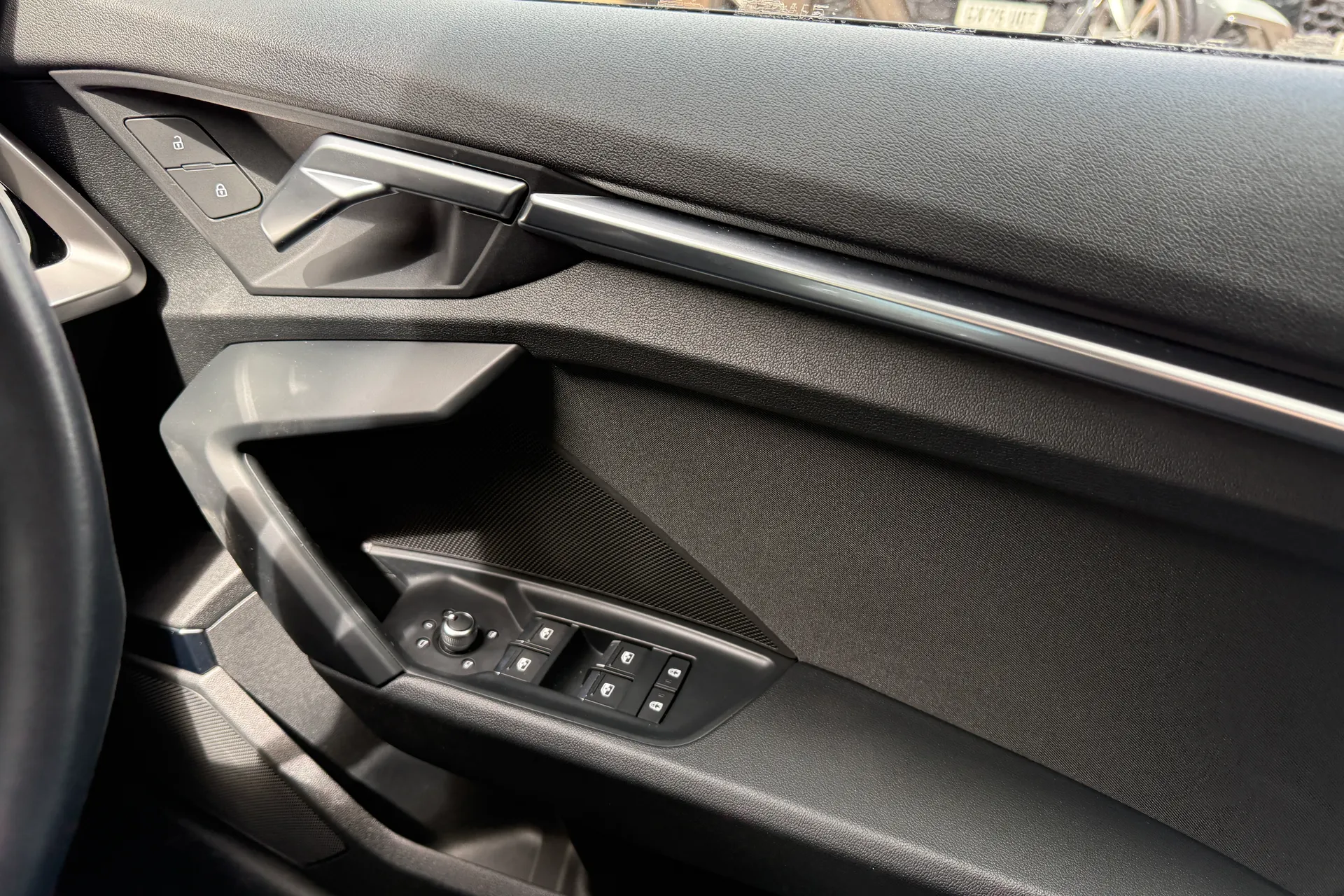 Audi A3 thumbnail image number 28