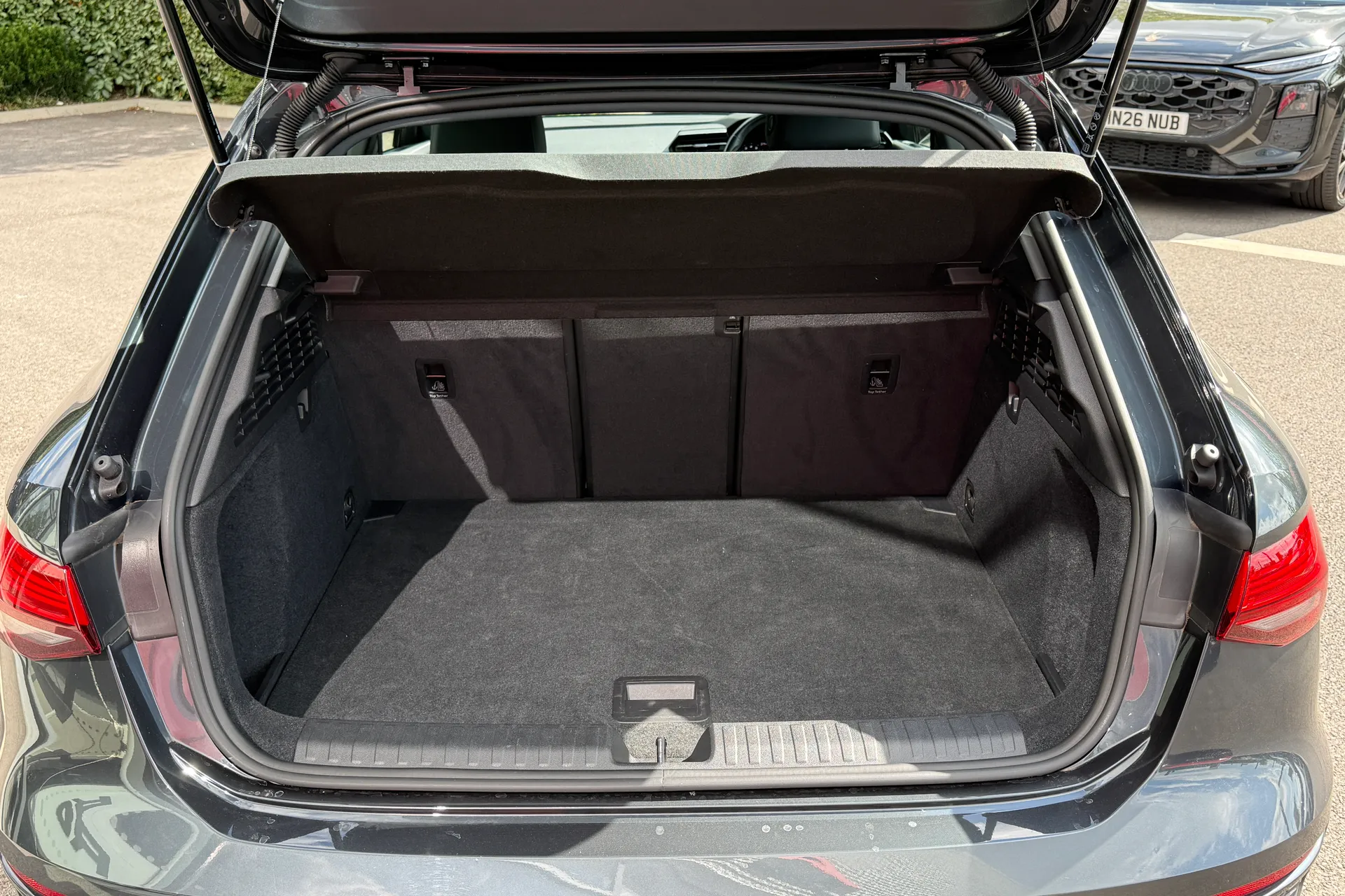 Audi A3 thumbnail image number 40
