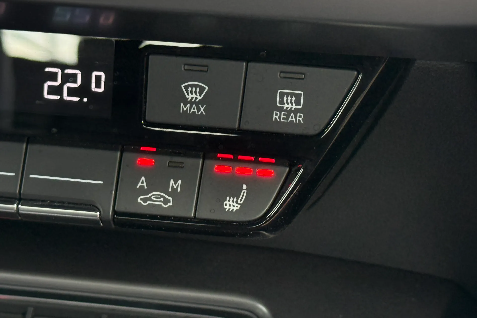 Audi A3 thumbnail image number 22