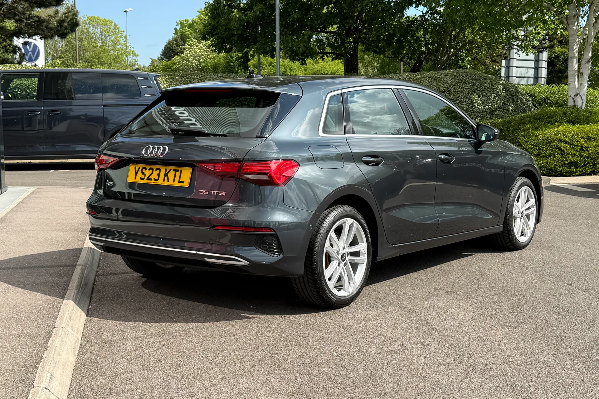 Audi A3 thumbnail image number 17