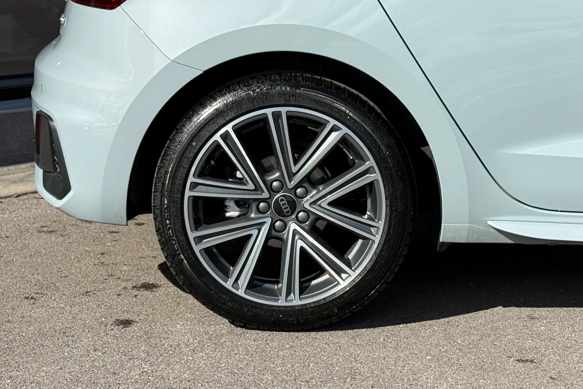 Audi A1 thumbnail image number 21