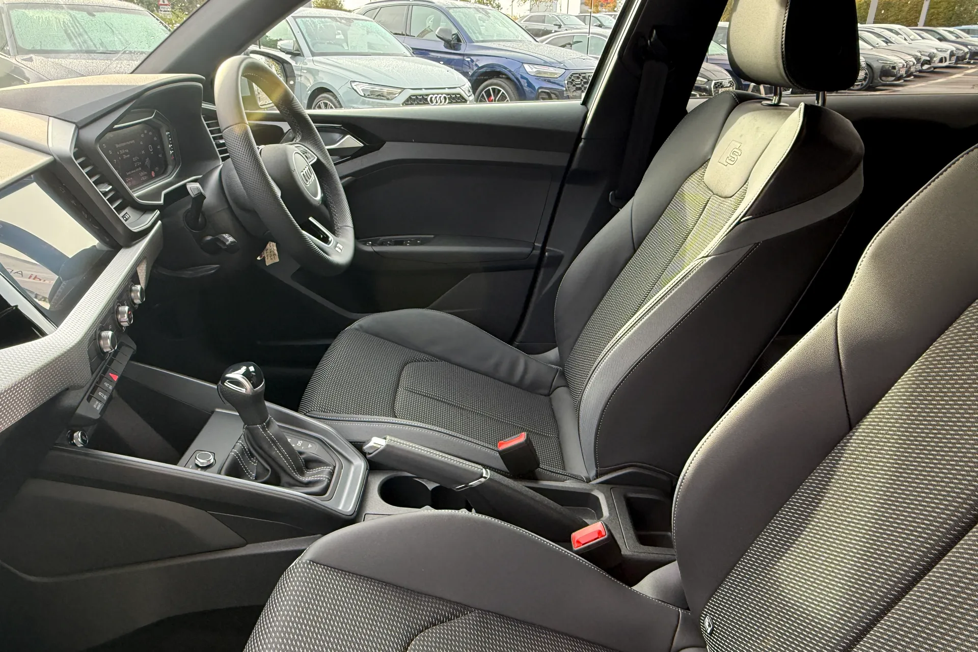 Audi A1 thumbnail image number 38