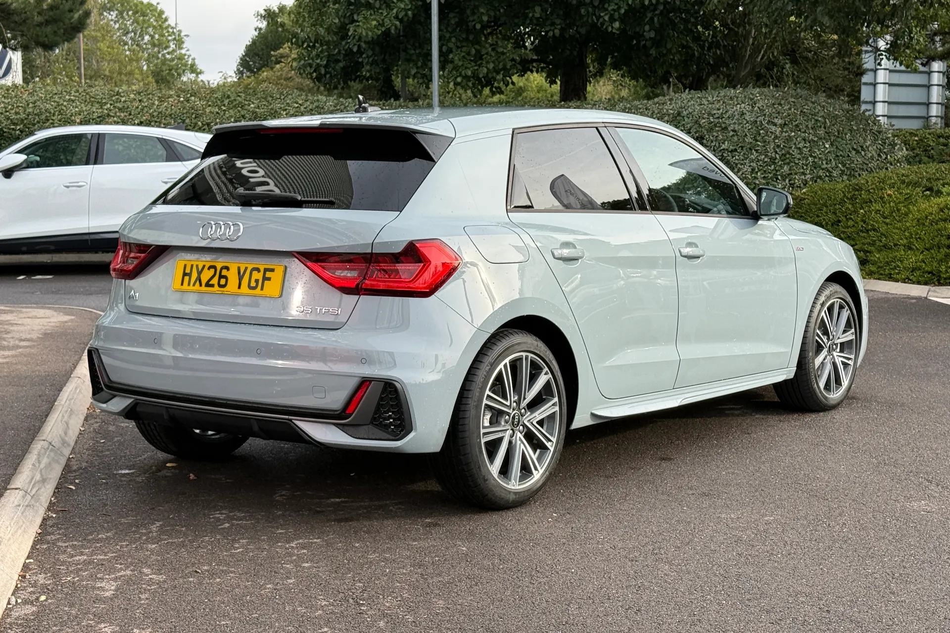 Audi A1 thumbnail image number 25