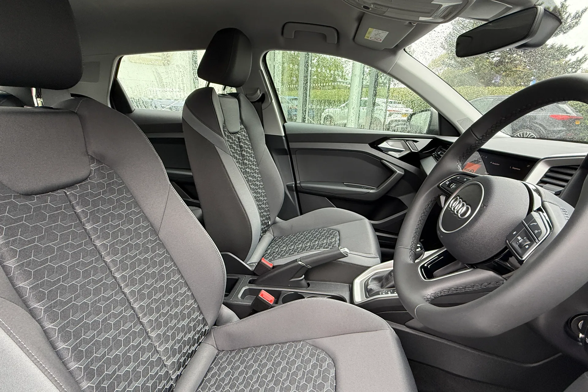 Audi A1 thumbnail image number 26