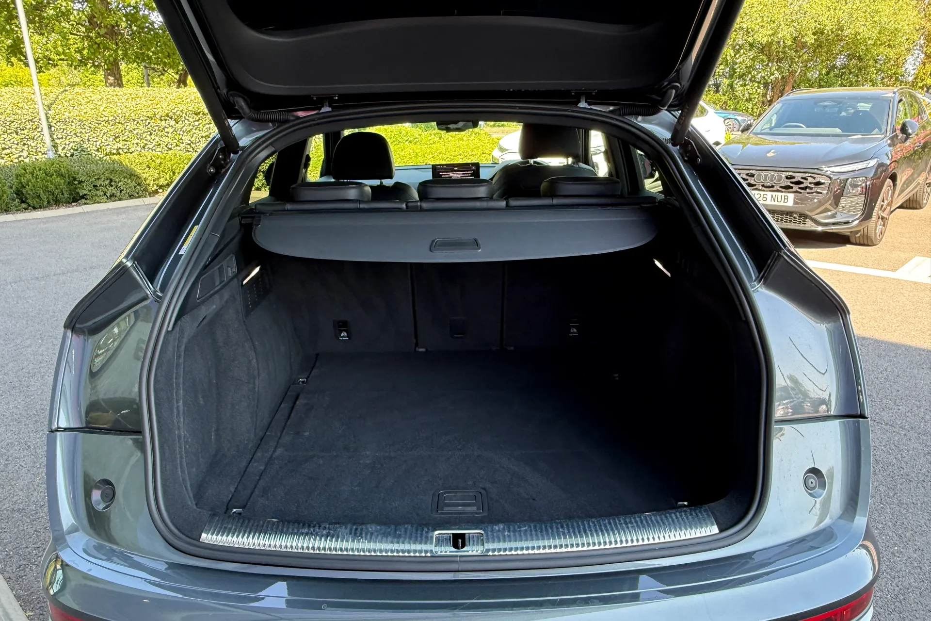Audi Q5 thumbnail image number 46