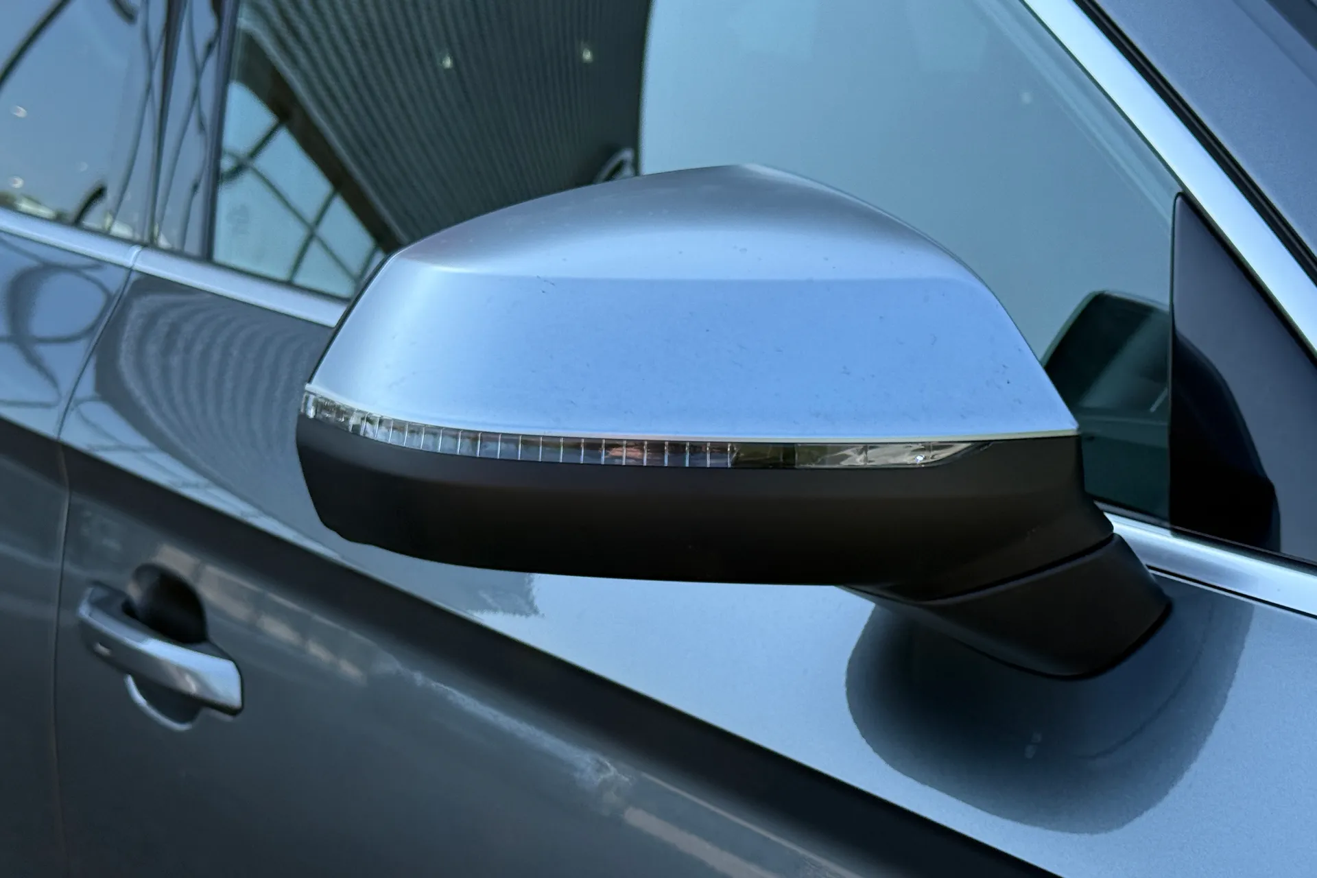 Audi Q5 thumbnail image number 17