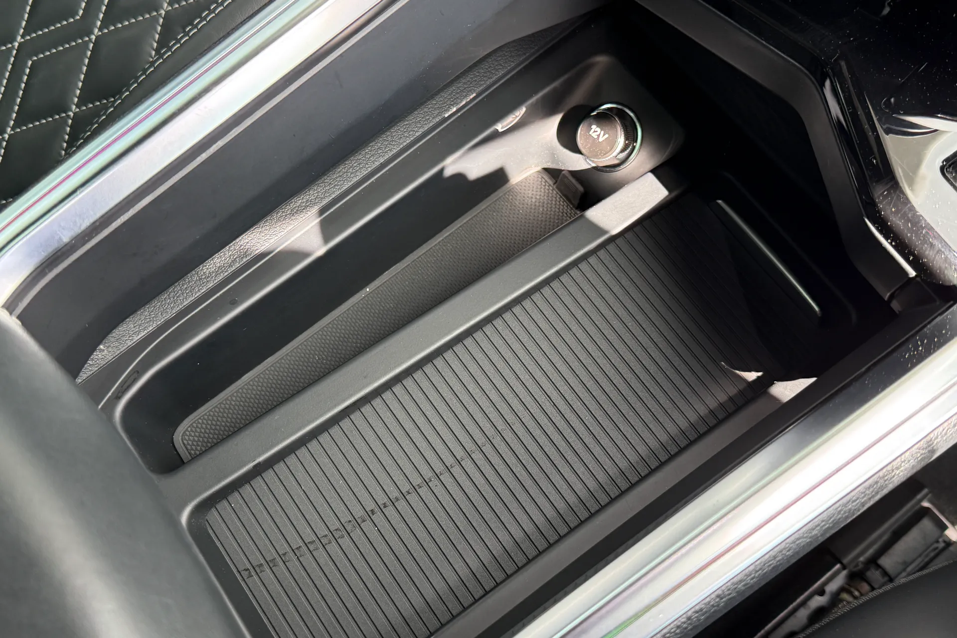Audi e-tron thumbnail image number 67