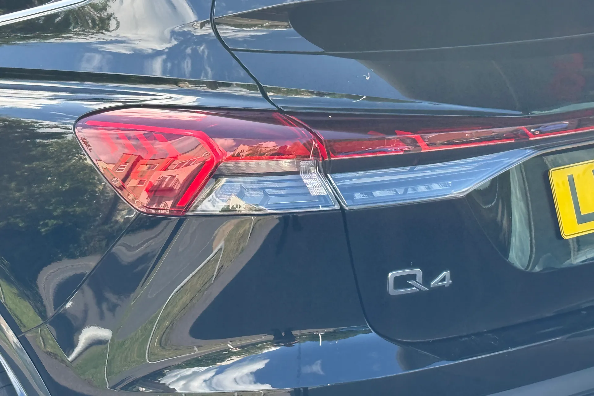 Audi Q4 thumbnail image number 47