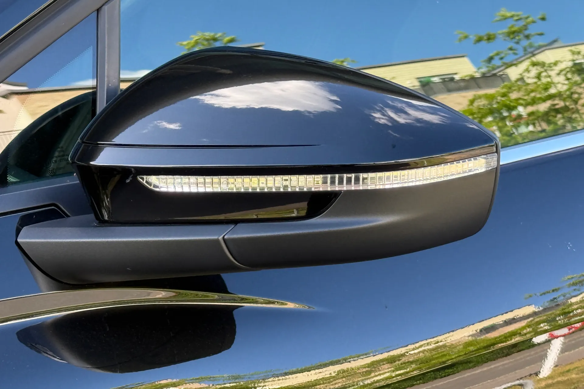 Audi Q4 thumbnail image number 57