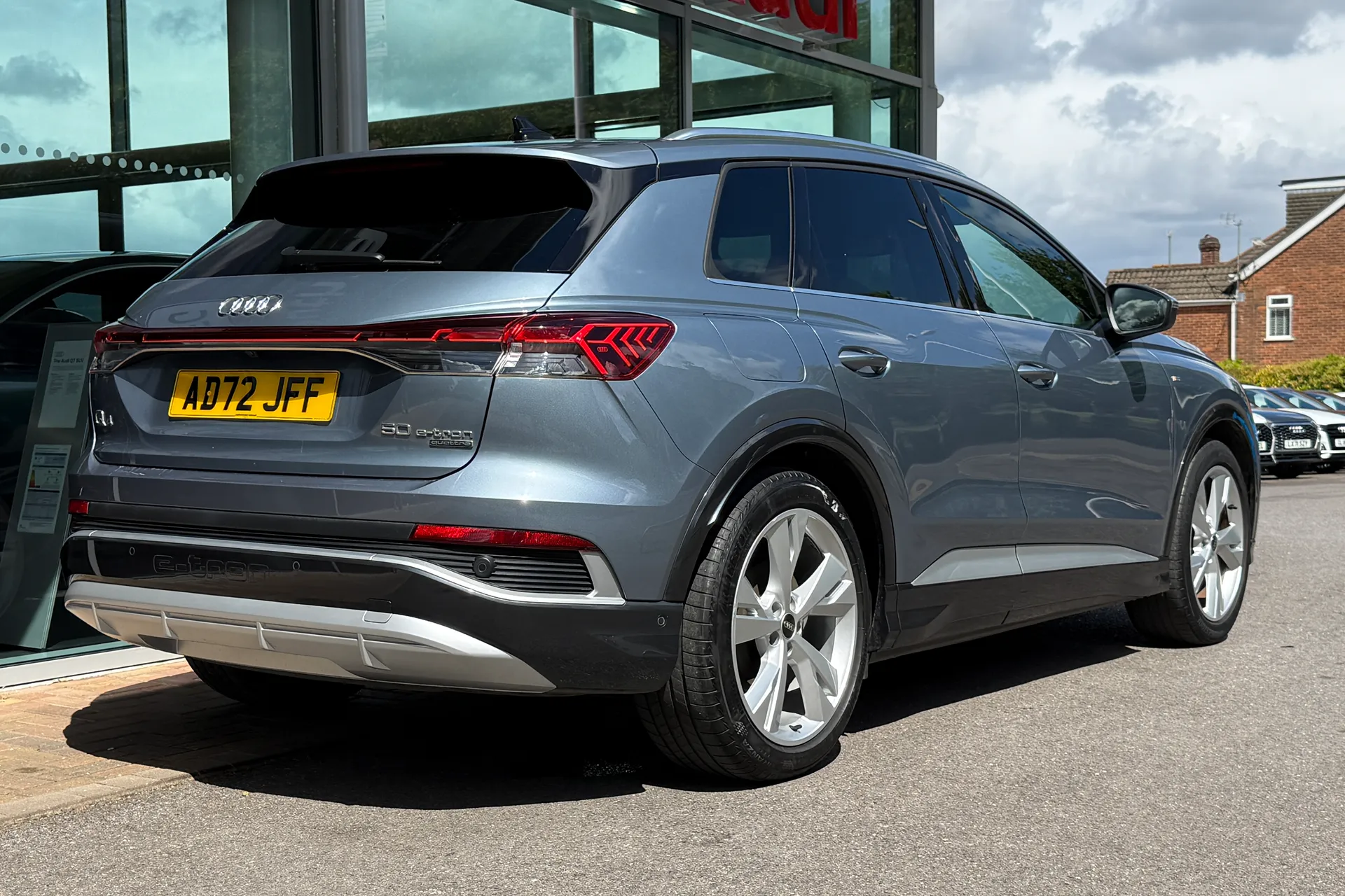 Audi Q4 thumbnail image number 61