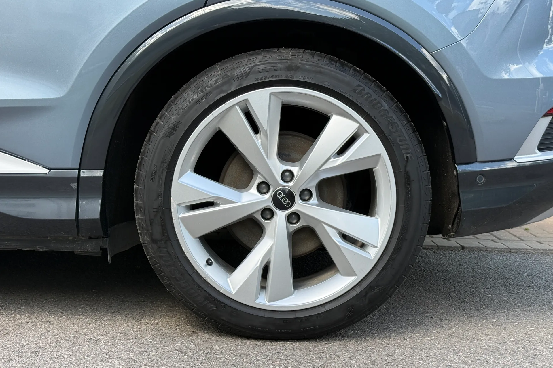 Audi Q4 thumbnail image number 53