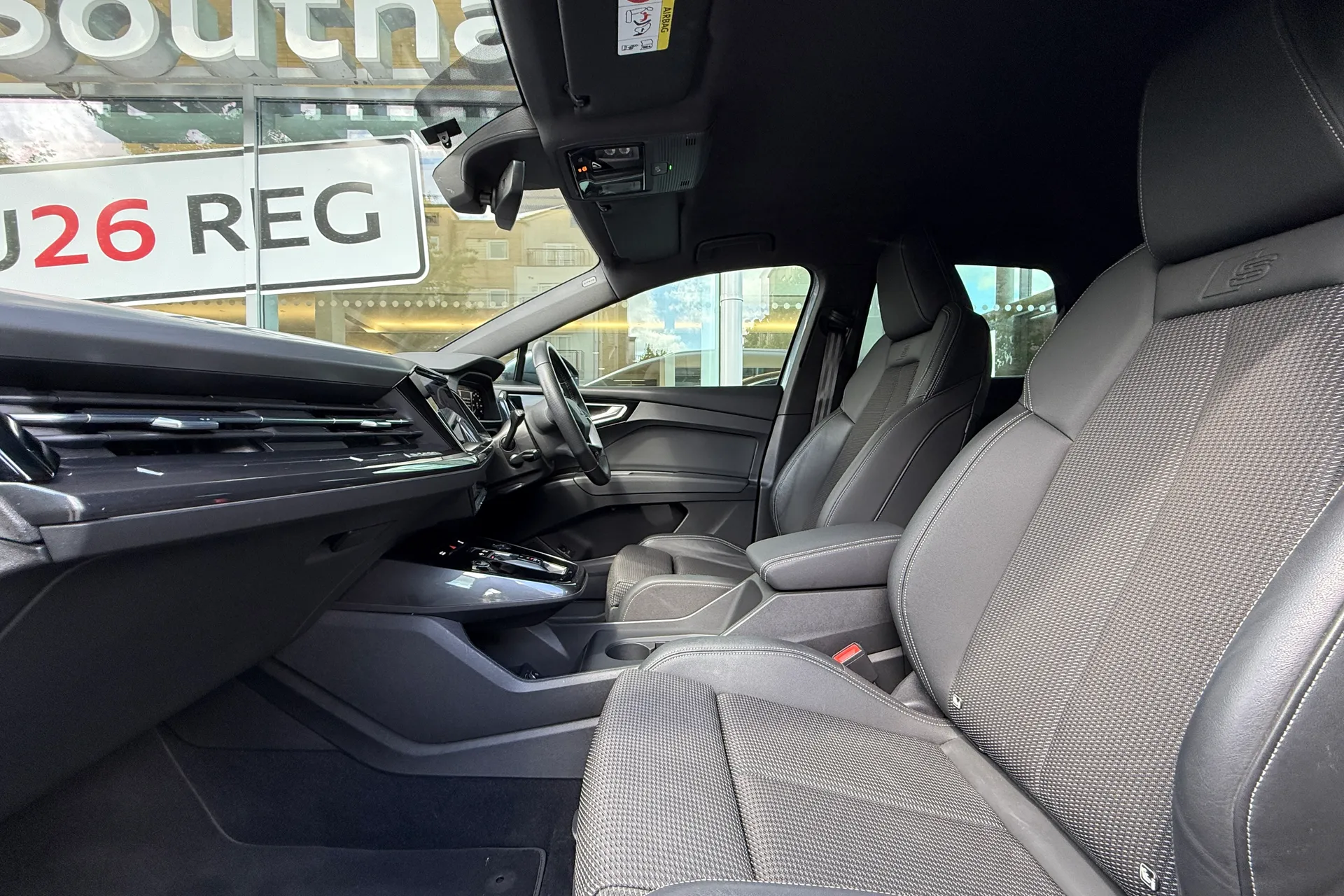 Audi Q4 thumbnail image number 56