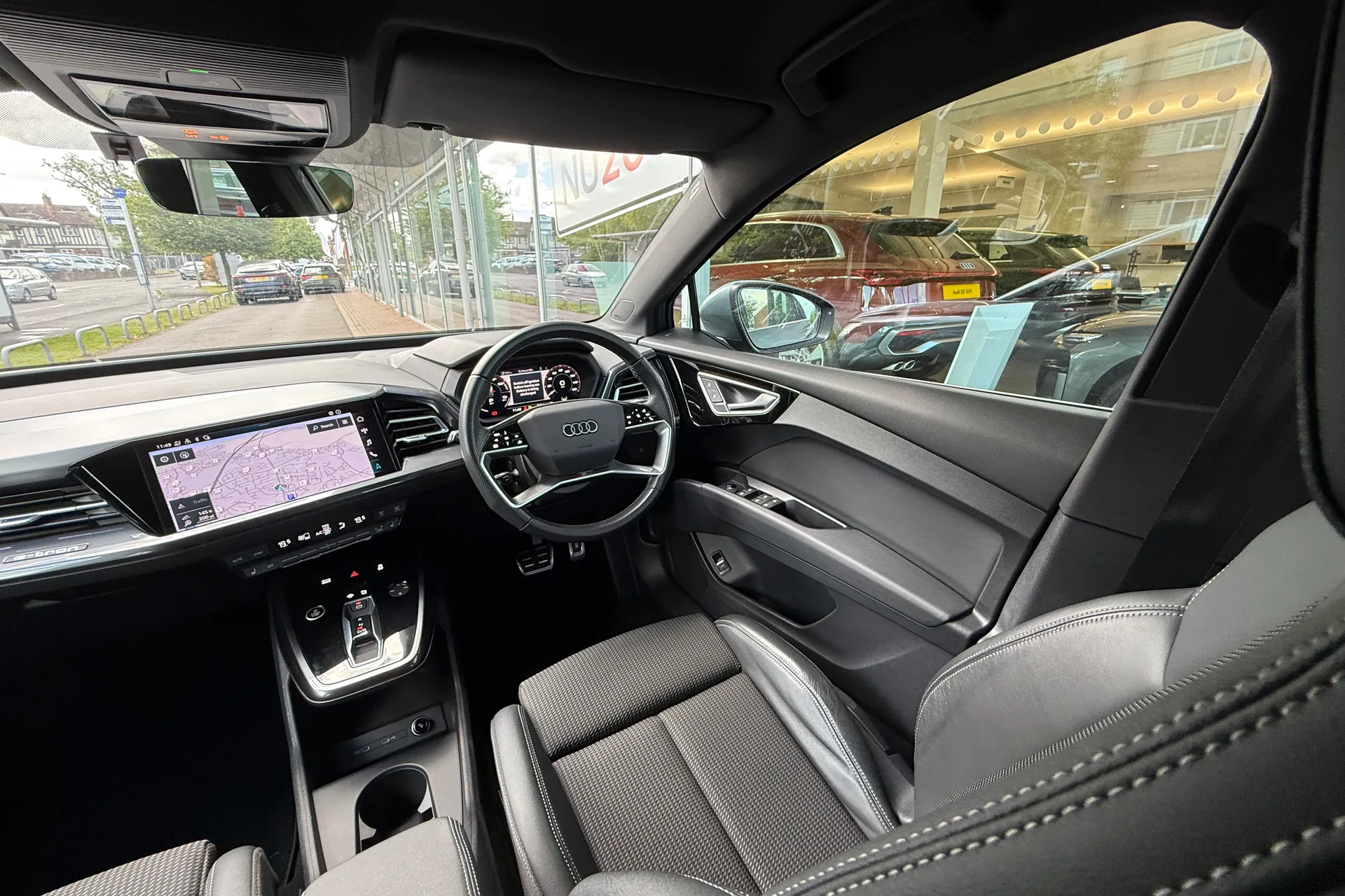 Audi Q4 thumbnail image number 42
