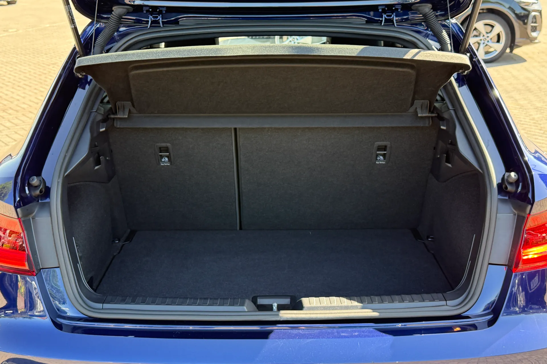 Audi A1 thumbnail image number 35
