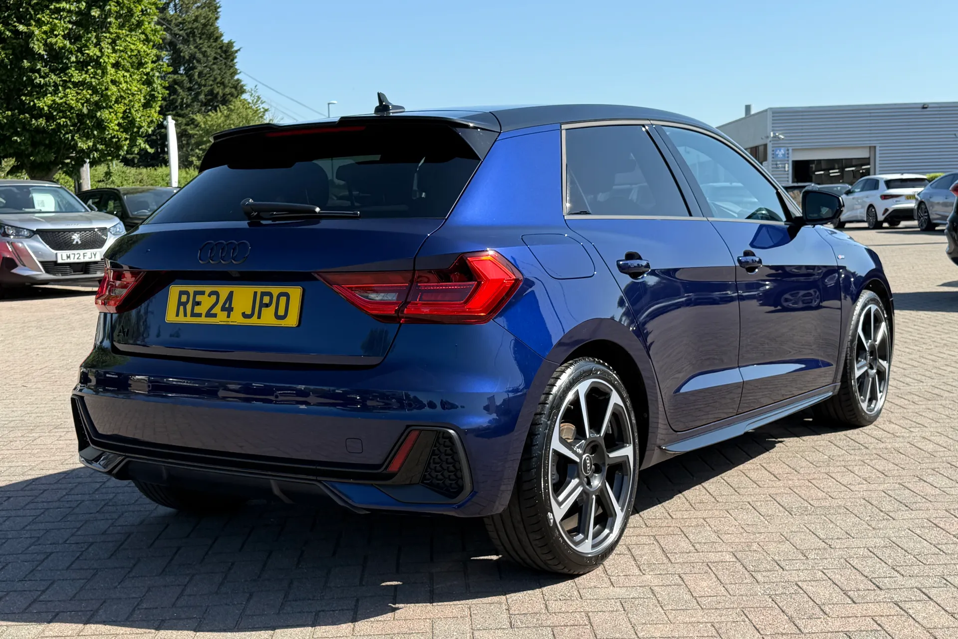 Audi A1 thumbnail image number 32