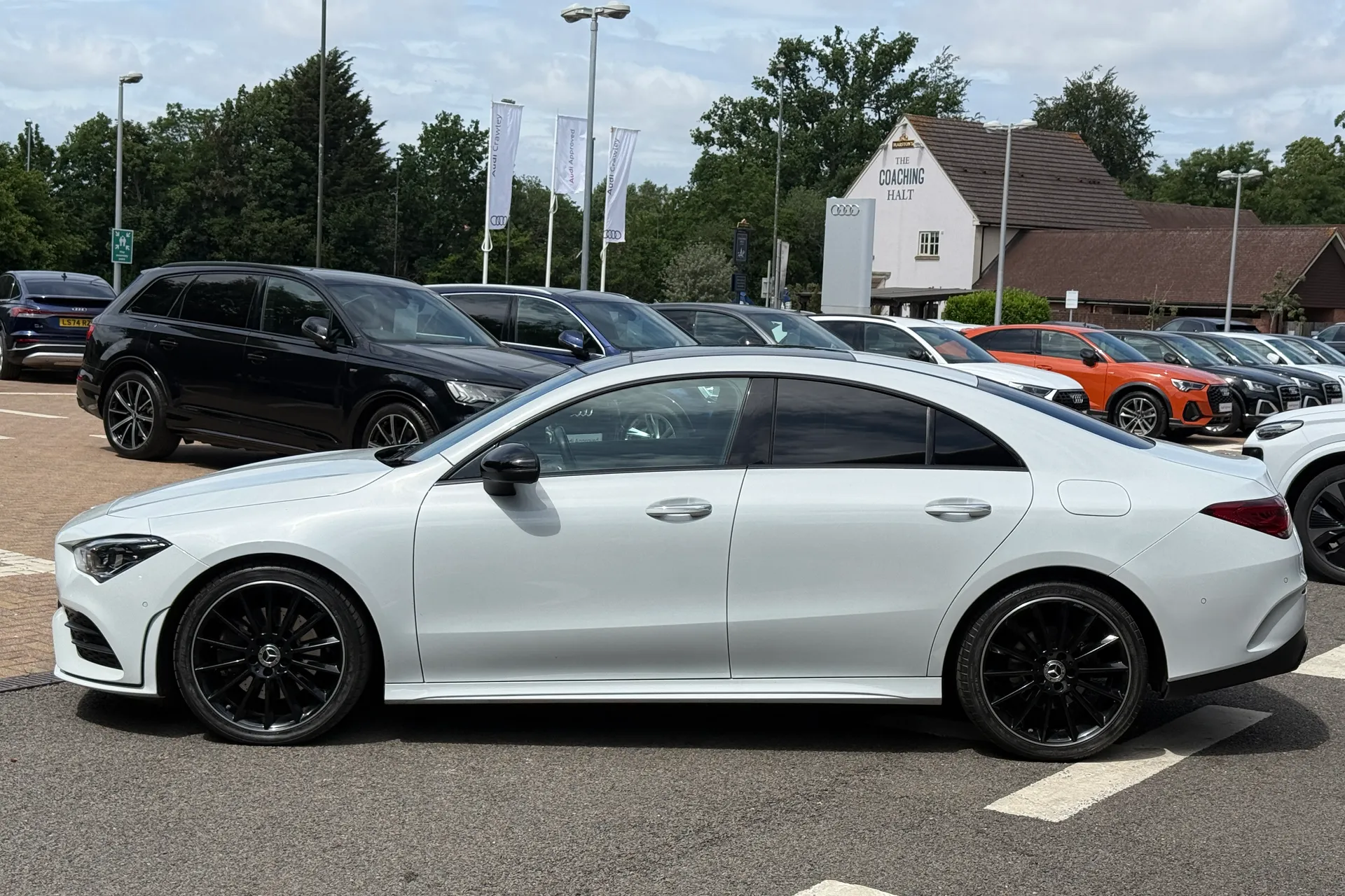 MERCEDES-BENZ CLA thumbnail image number 42