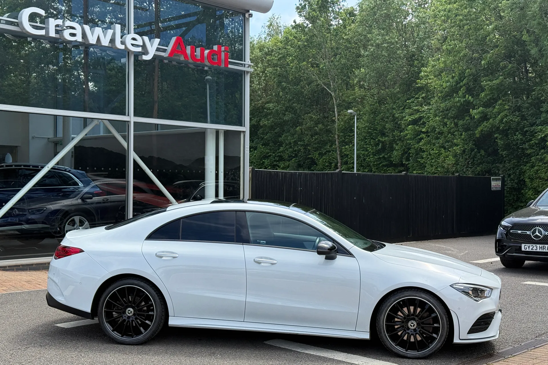 MERCEDES-BENZ CLA thumbnail image number 2