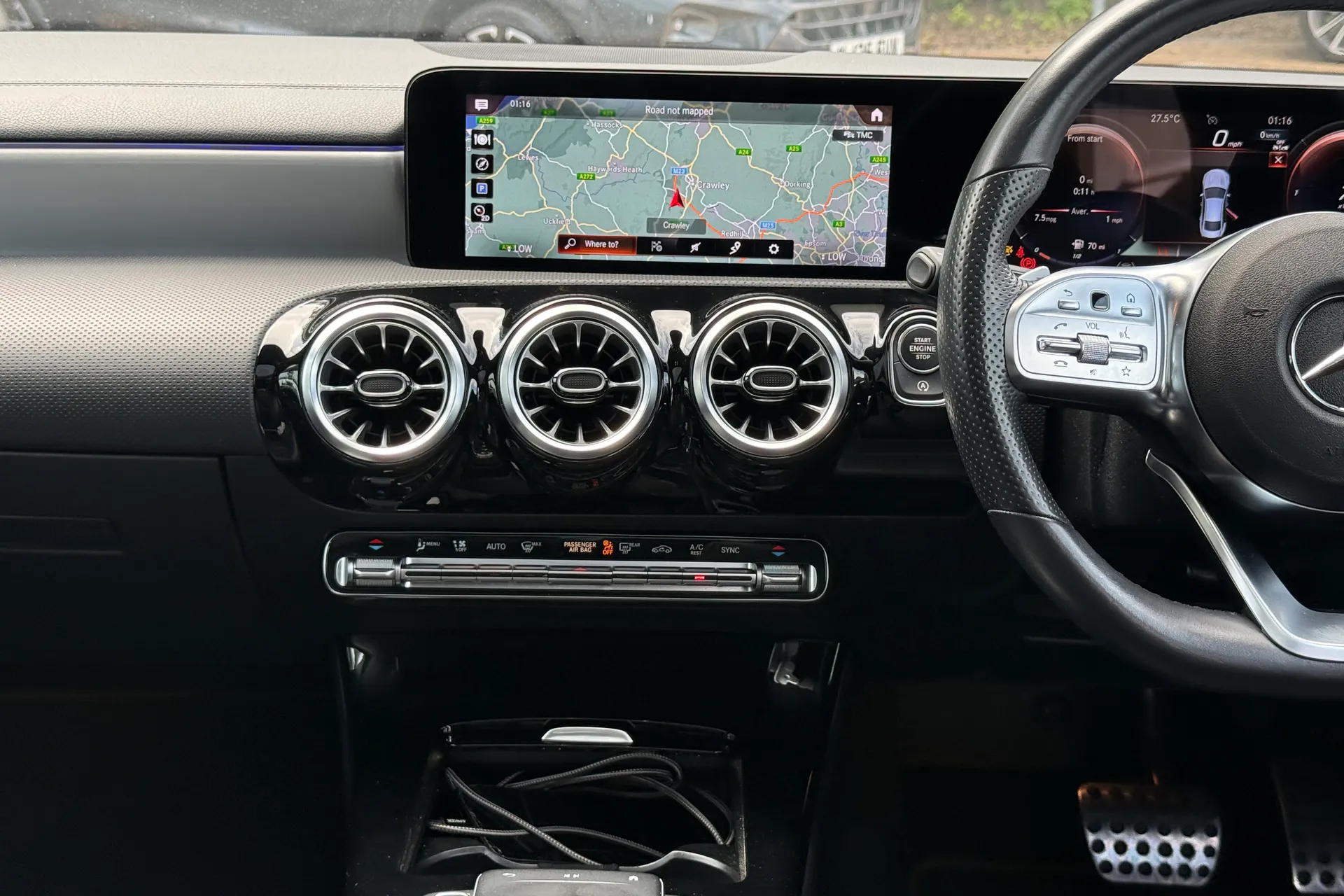 MERCEDES-BENZ CLA thumbnail image number 34