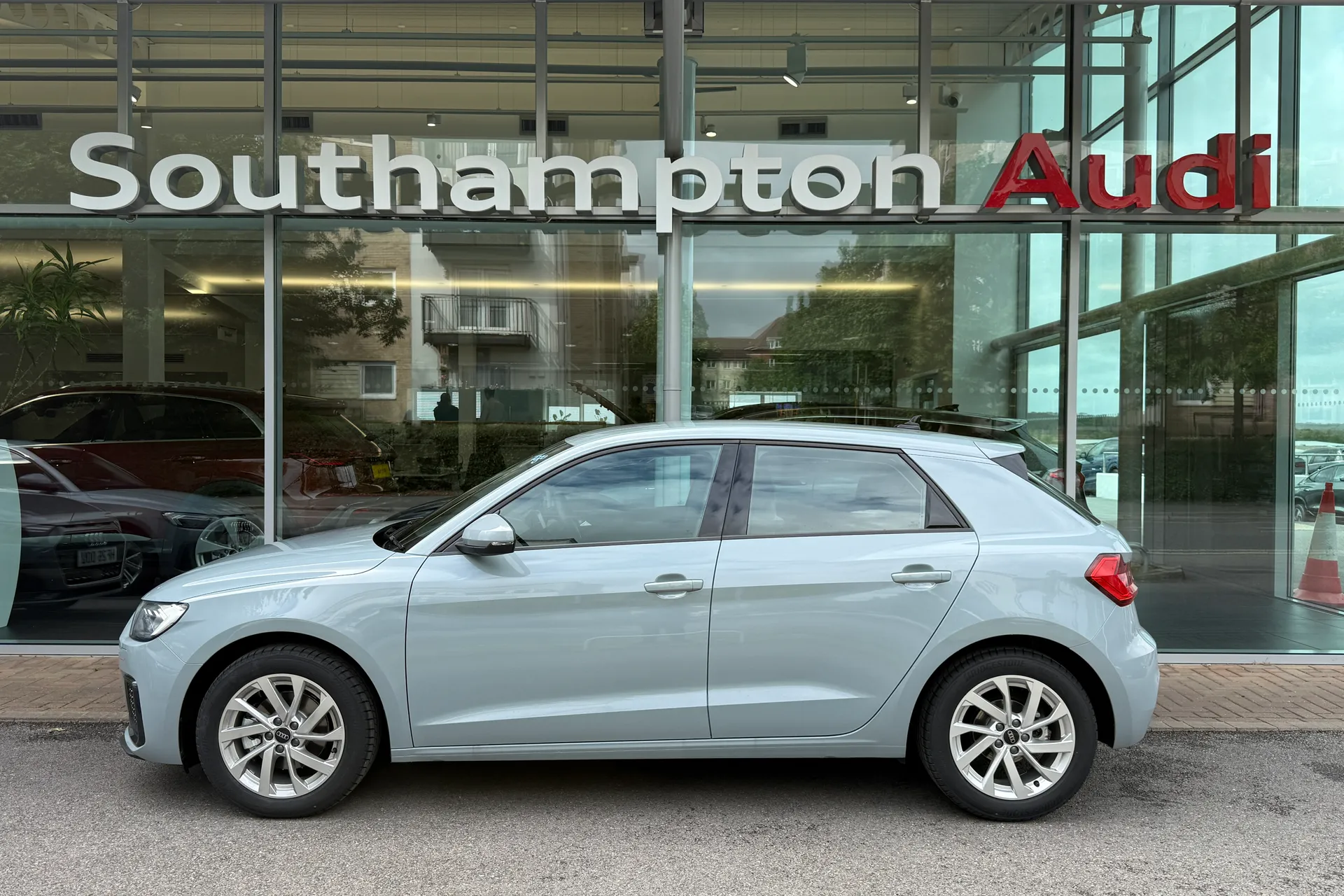 Audi A1 thumbnail image number 47