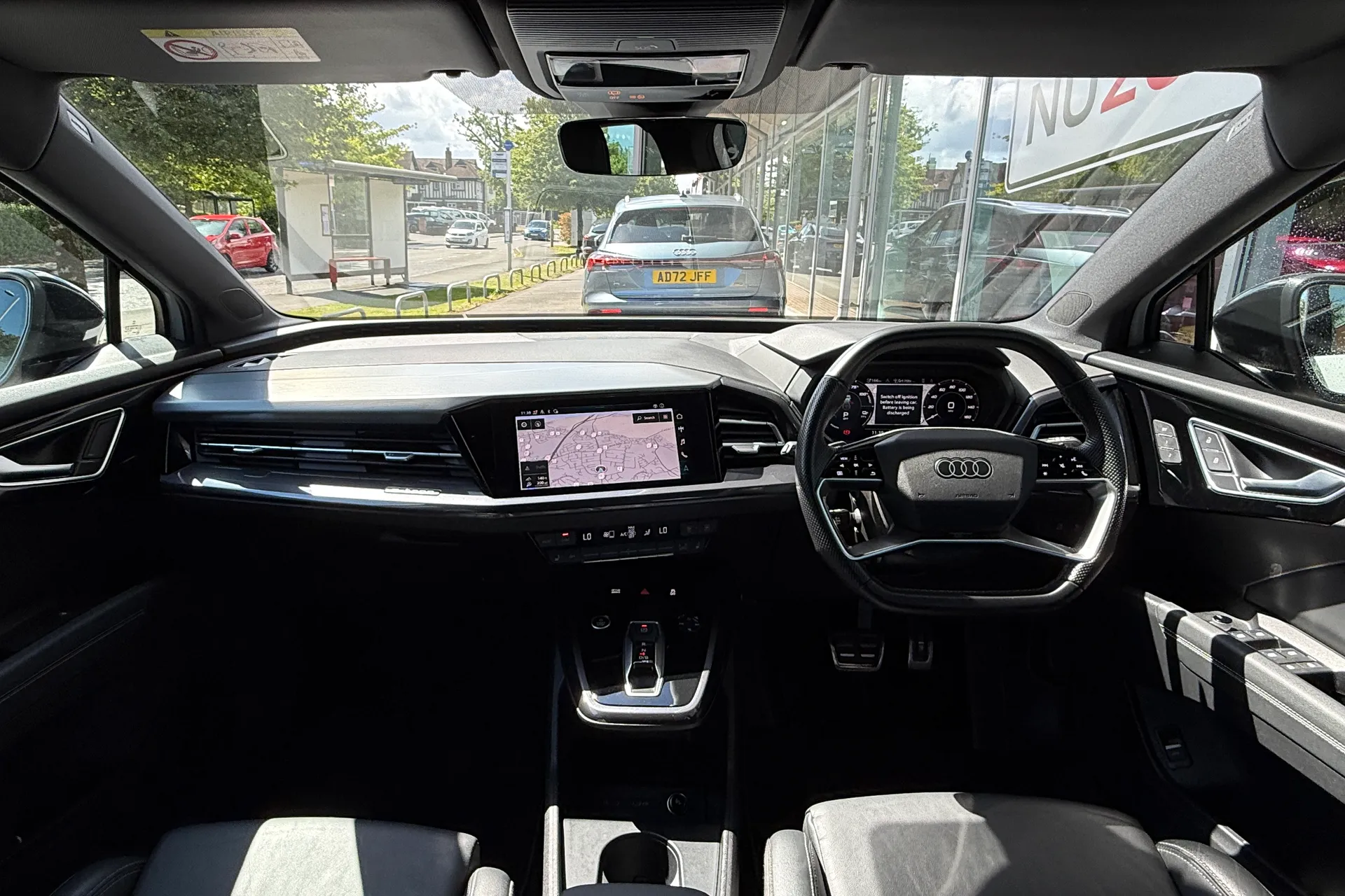 Audi Q4 thumbnail image number 3