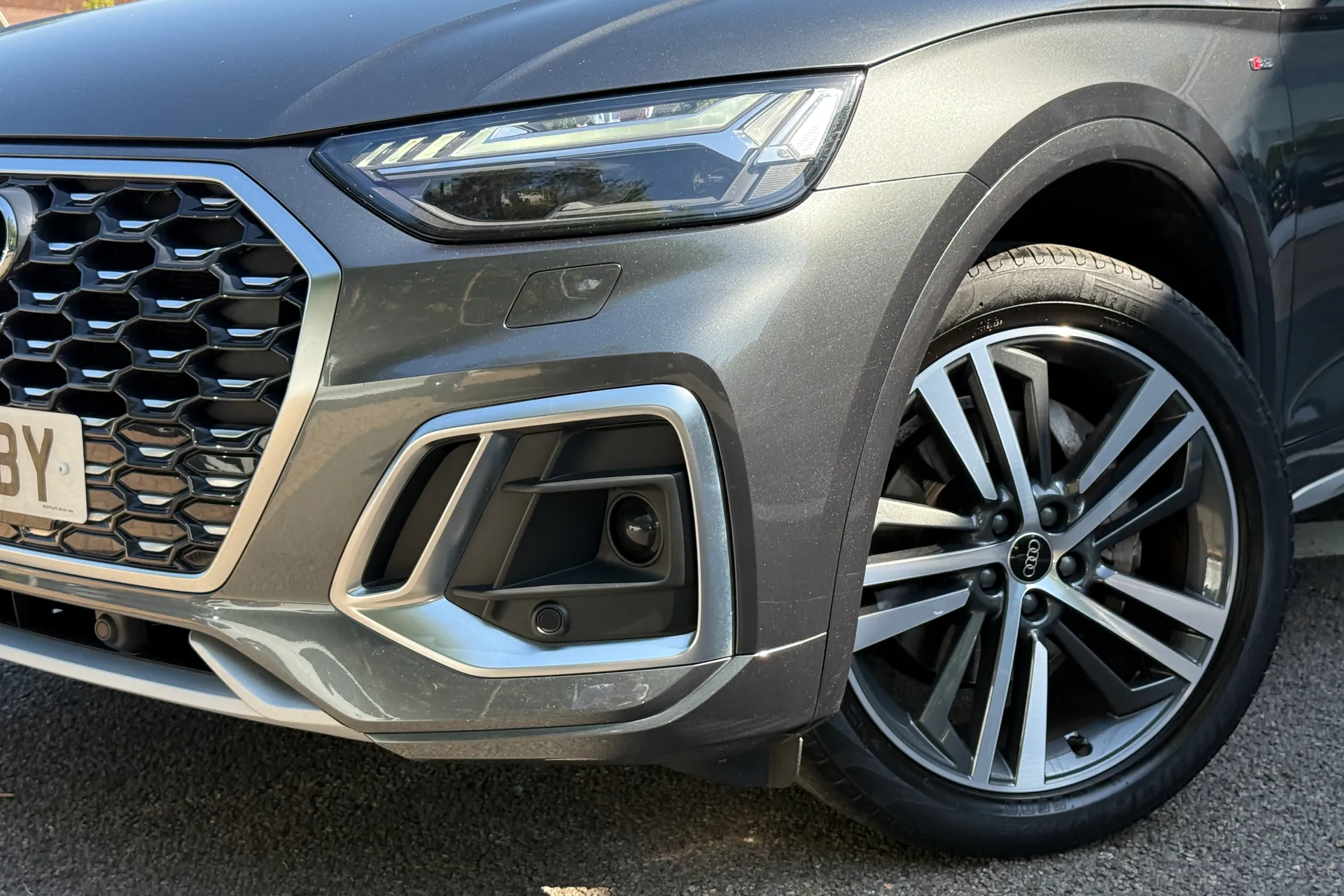 Audi Q5 thumbnail image number 54