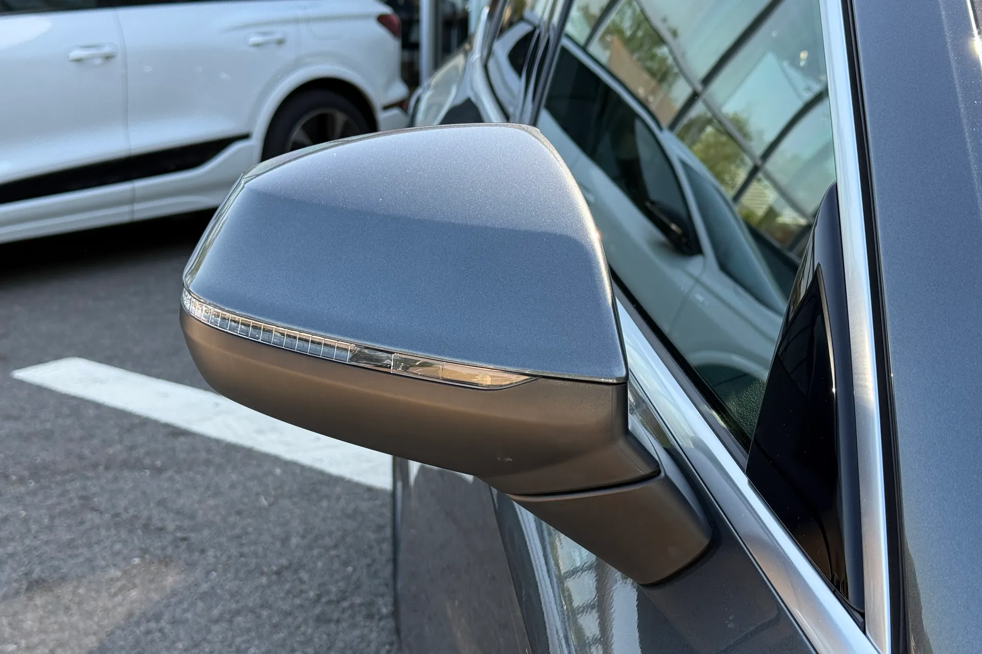 Audi Q5 thumbnail image number 14