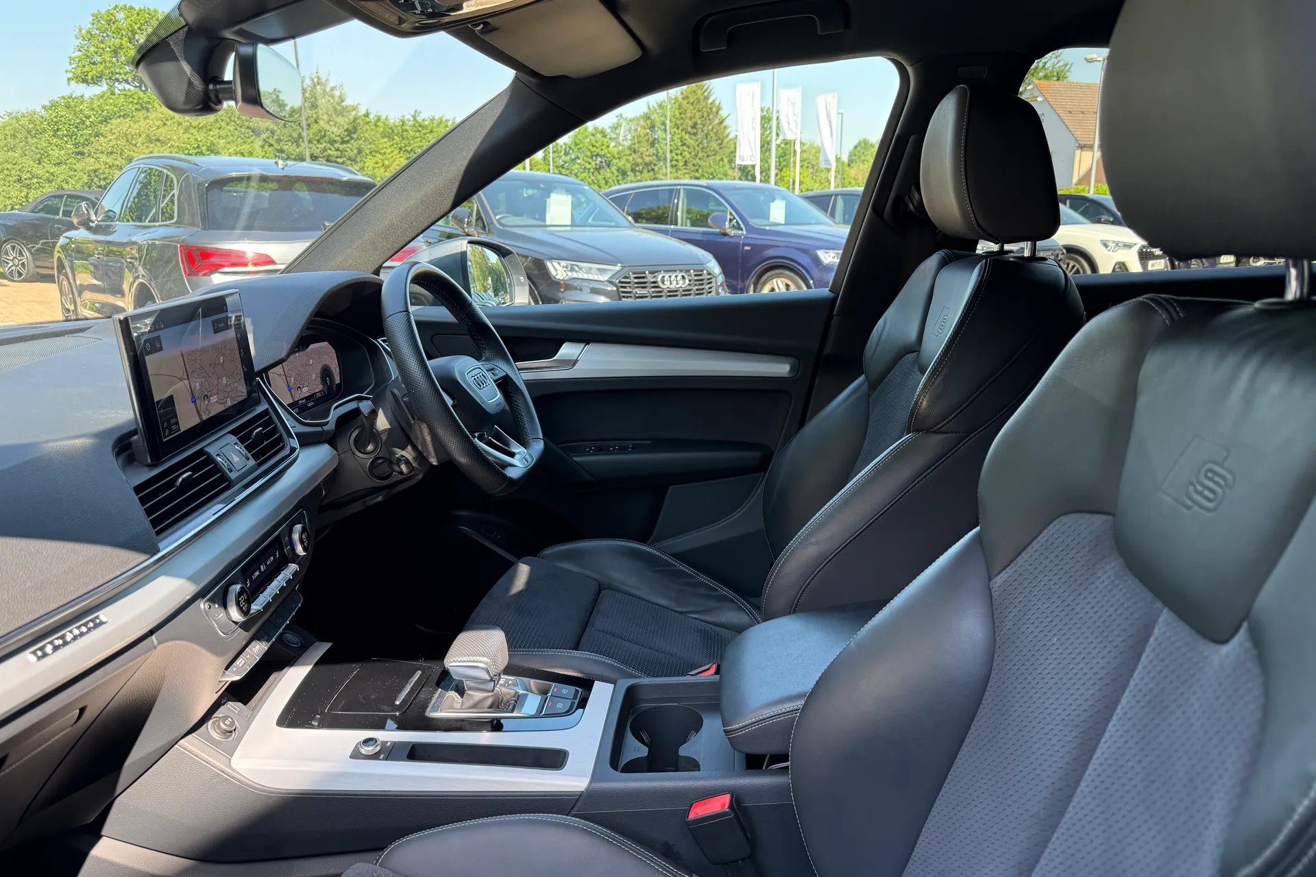 Audi Q5 thumbnail image number 52