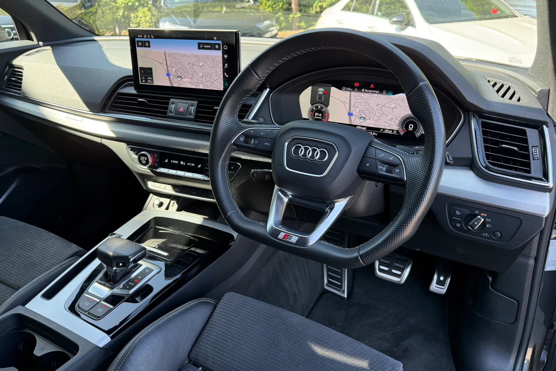 Audi Q5 thumbnail image number 27