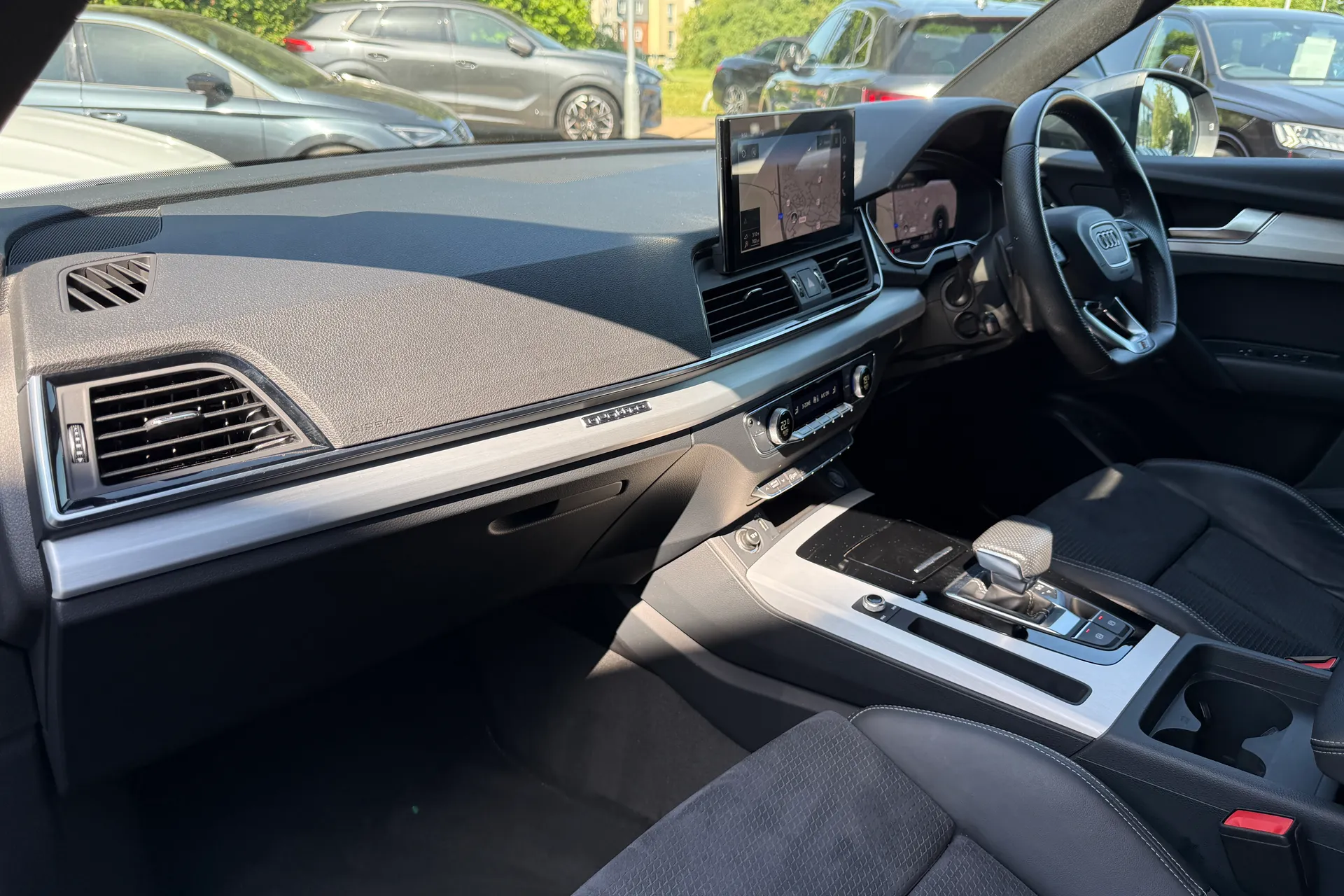 Audi Q5 thumbnail image number 50