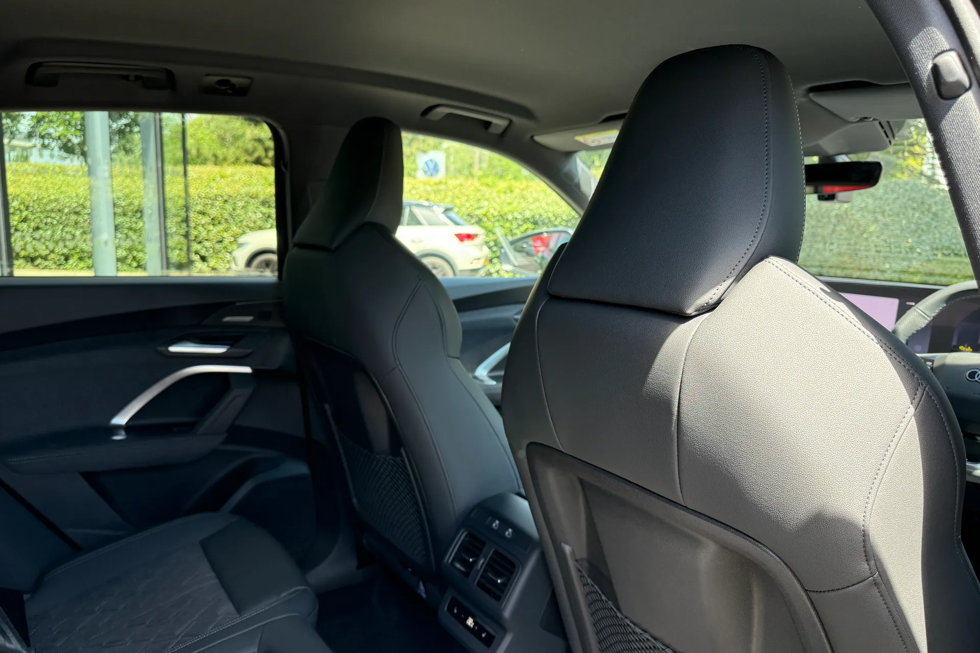 Audi Q5 thumbnail image number 32