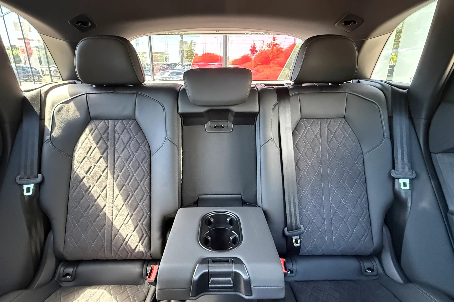 Audi Q5 thumbnail image number 41