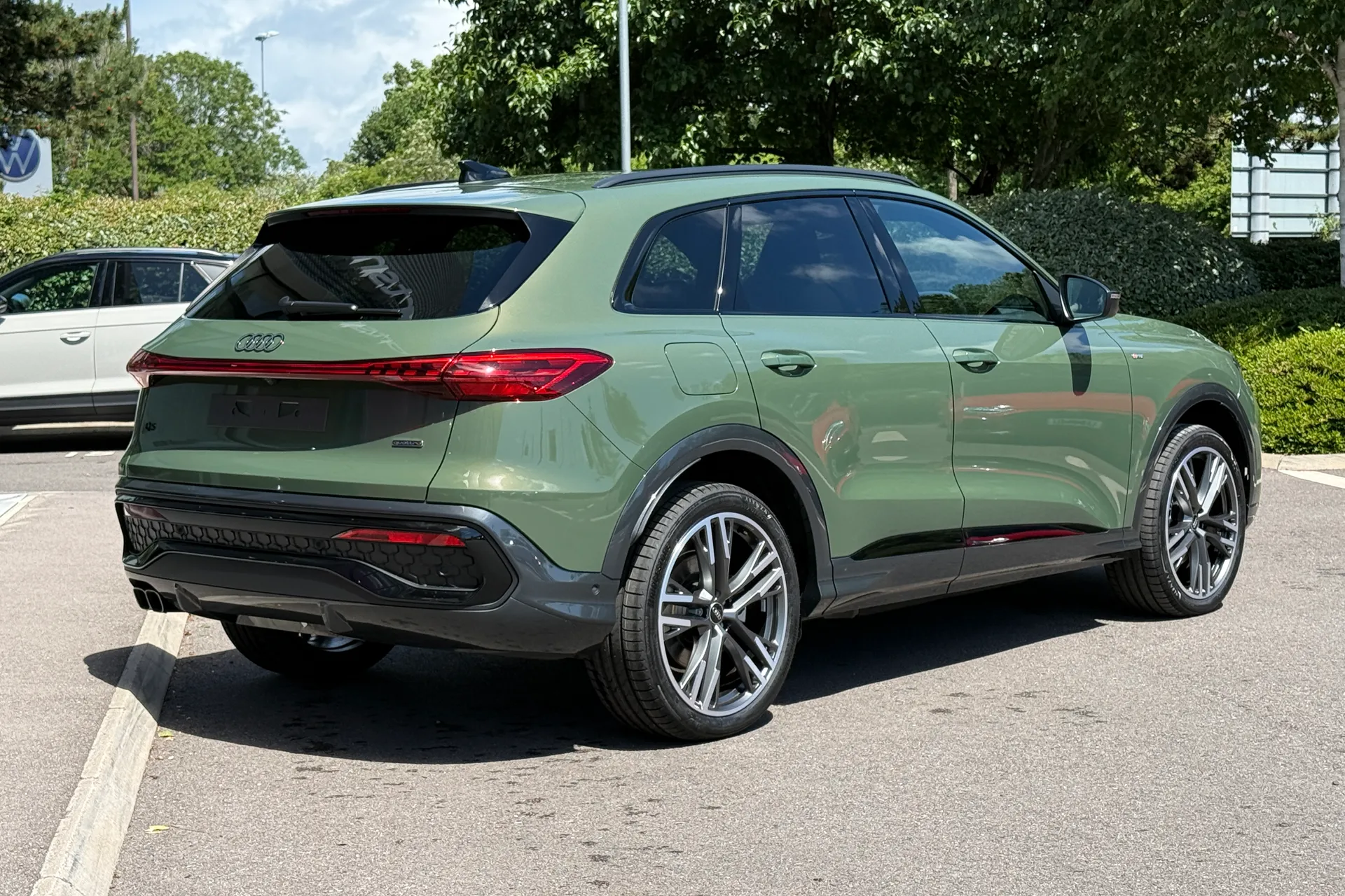 Audi Q5 thumbnail image number 19