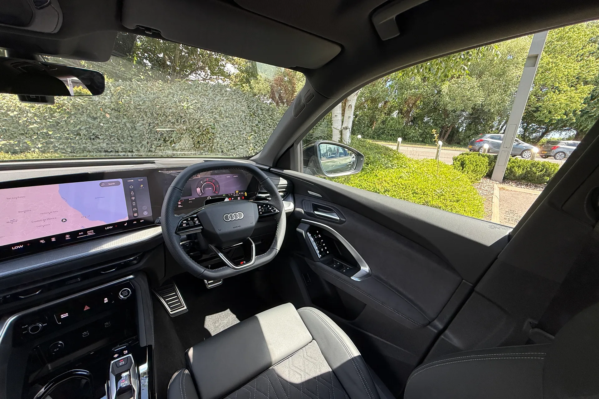 Audi Q5 thumbnail image number 48