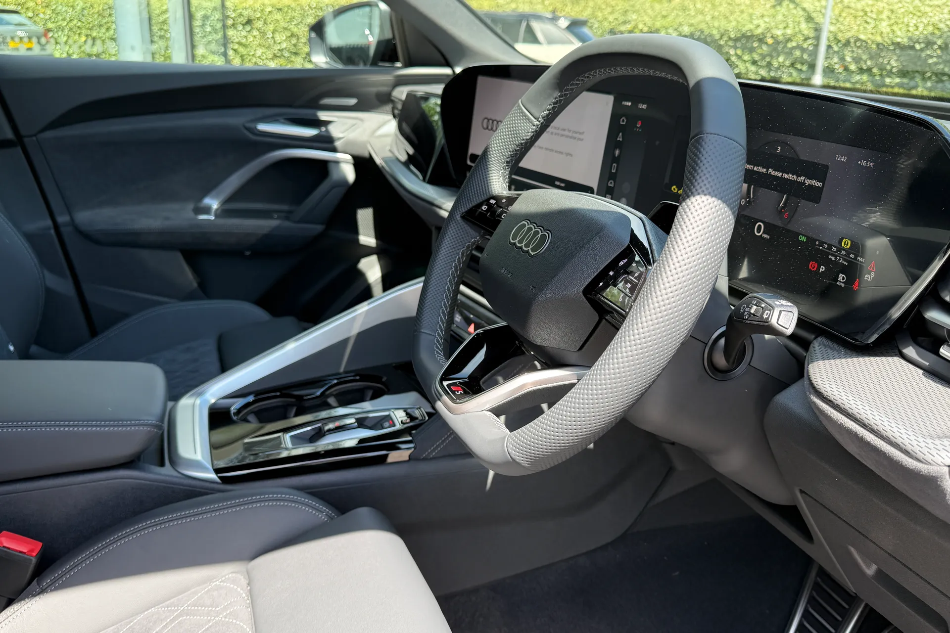 Audi Q5 thumbnail image number 13