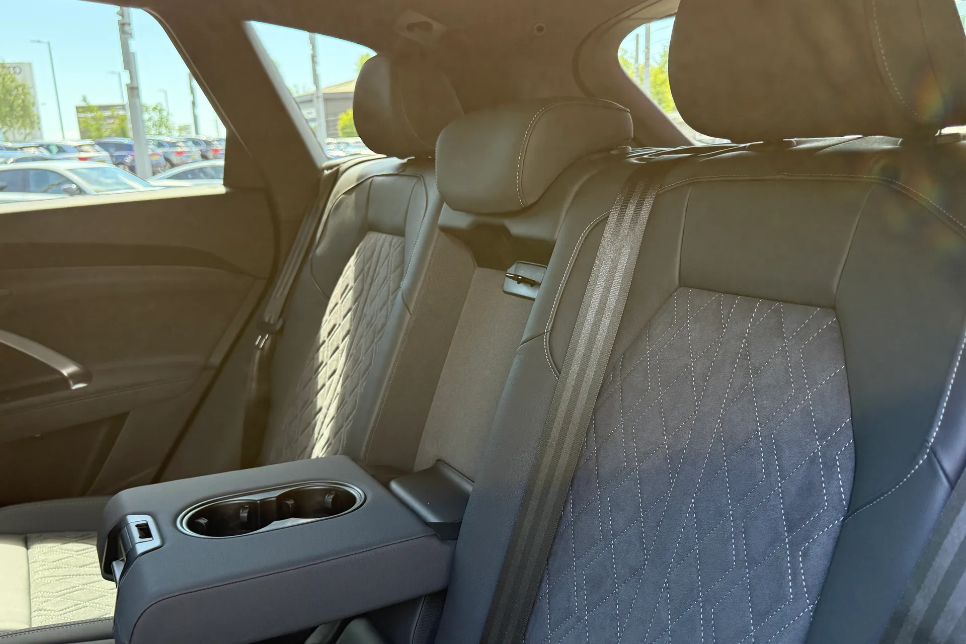 Audi Q5 thumbnail image number 40