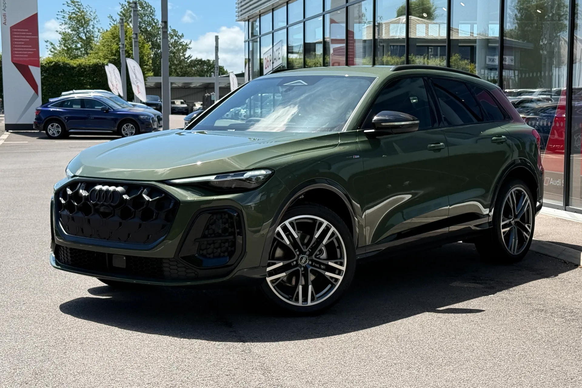 Audi Q5 thumbnail image number 9