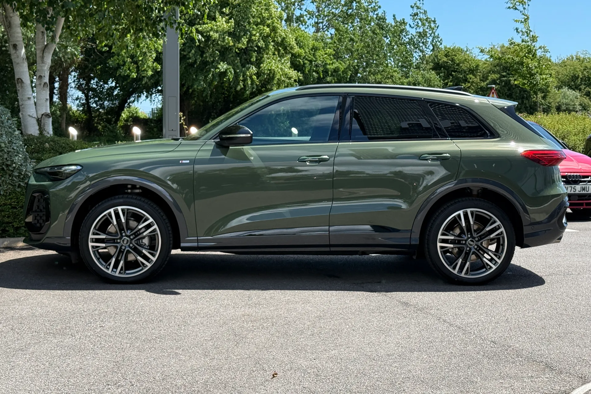 Audi Q5 thumbnail image number 25