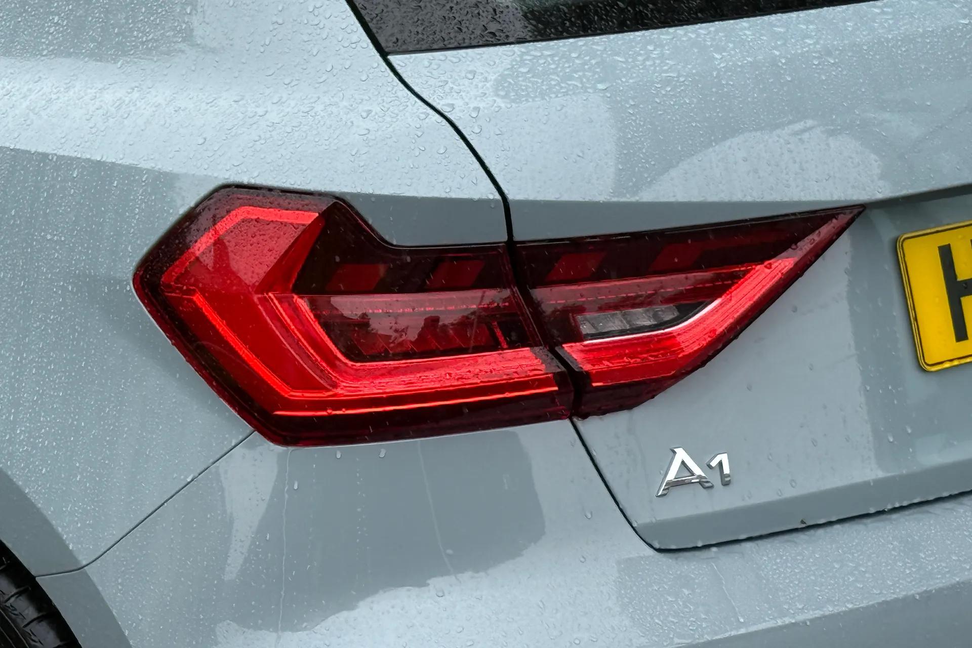Audi A1 thumbnail image number 43
