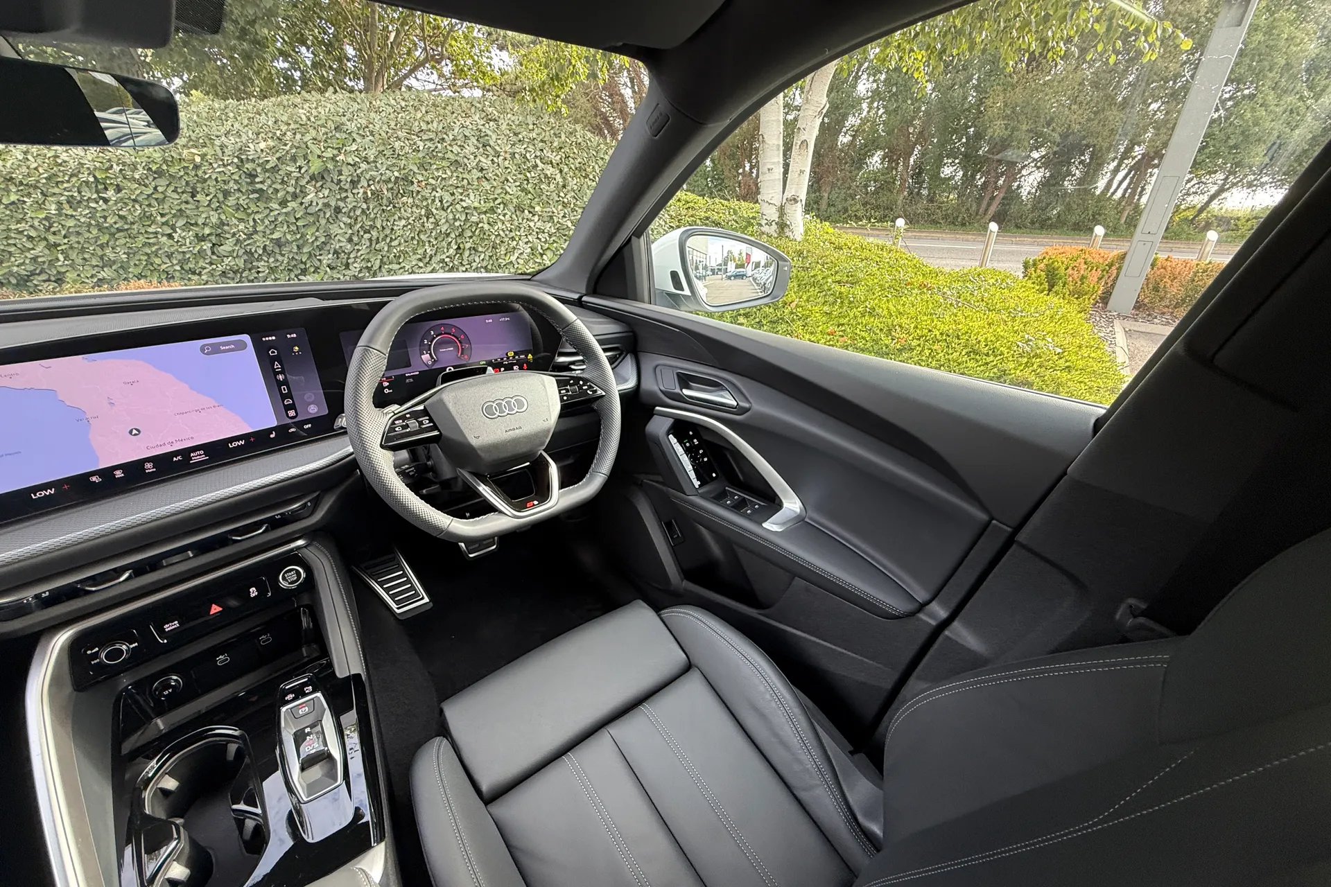 Audi Q5 thumbnail image number 44